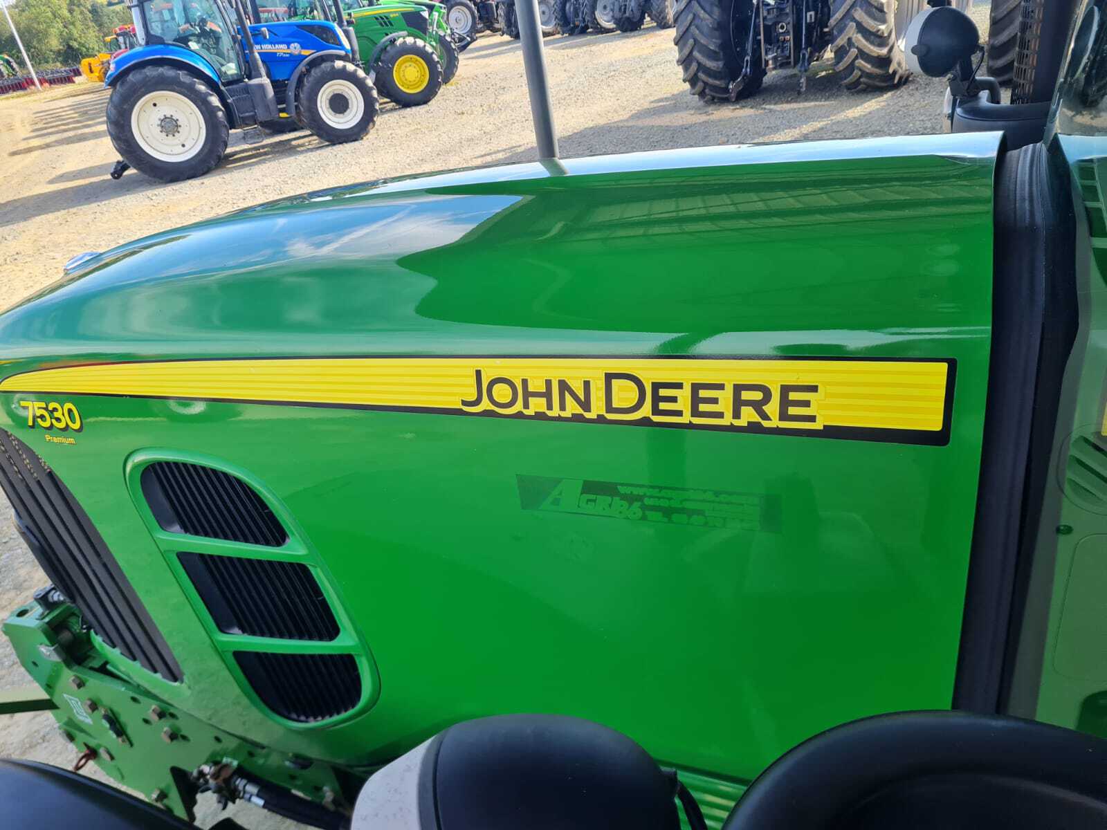 JOHN DEERE 7530 PREMIUM