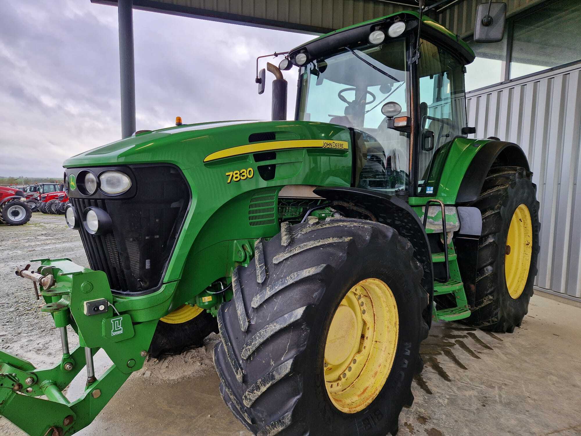 JOHN DEERE 7830