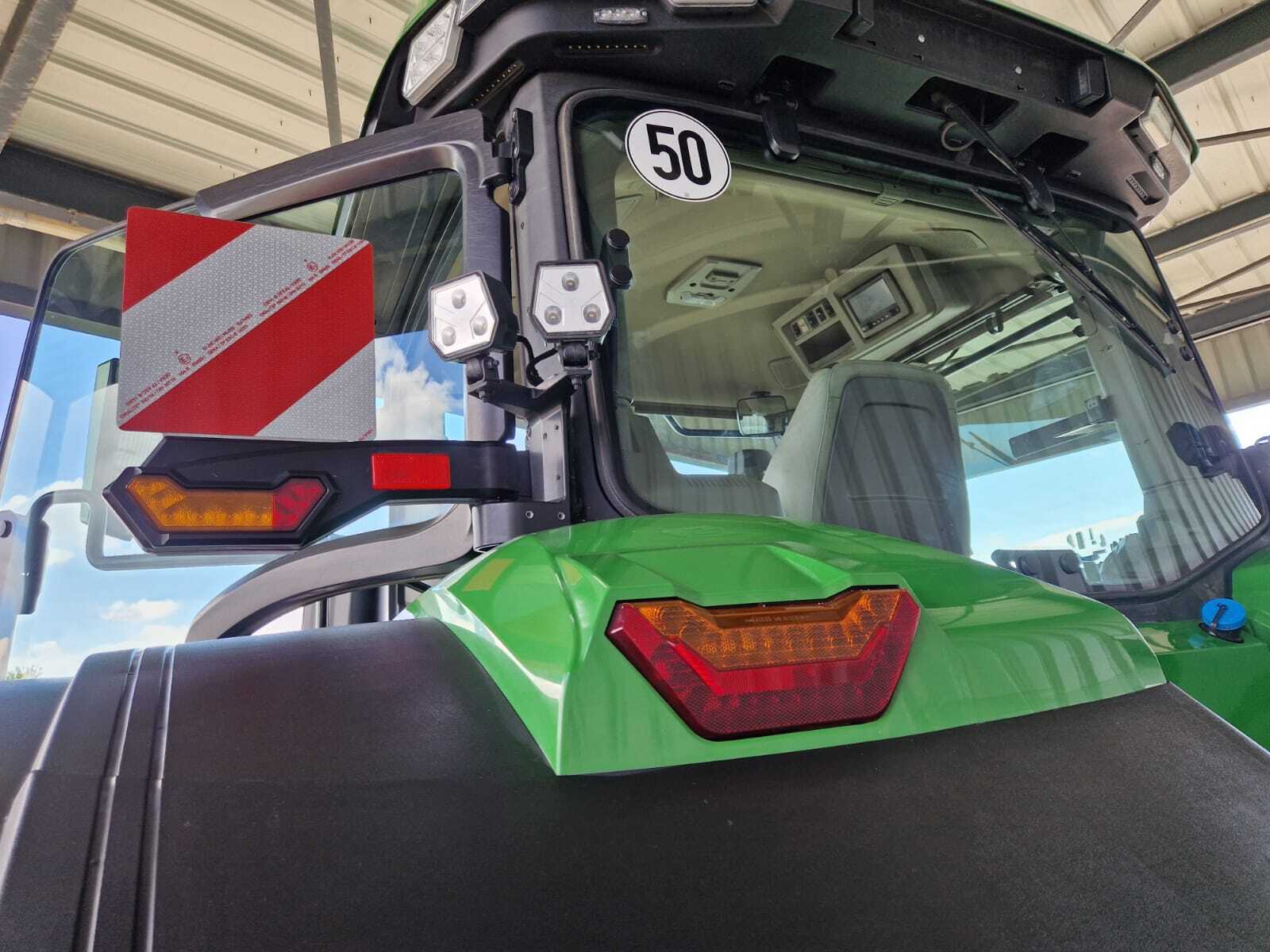 JOHN DEERE 7R310