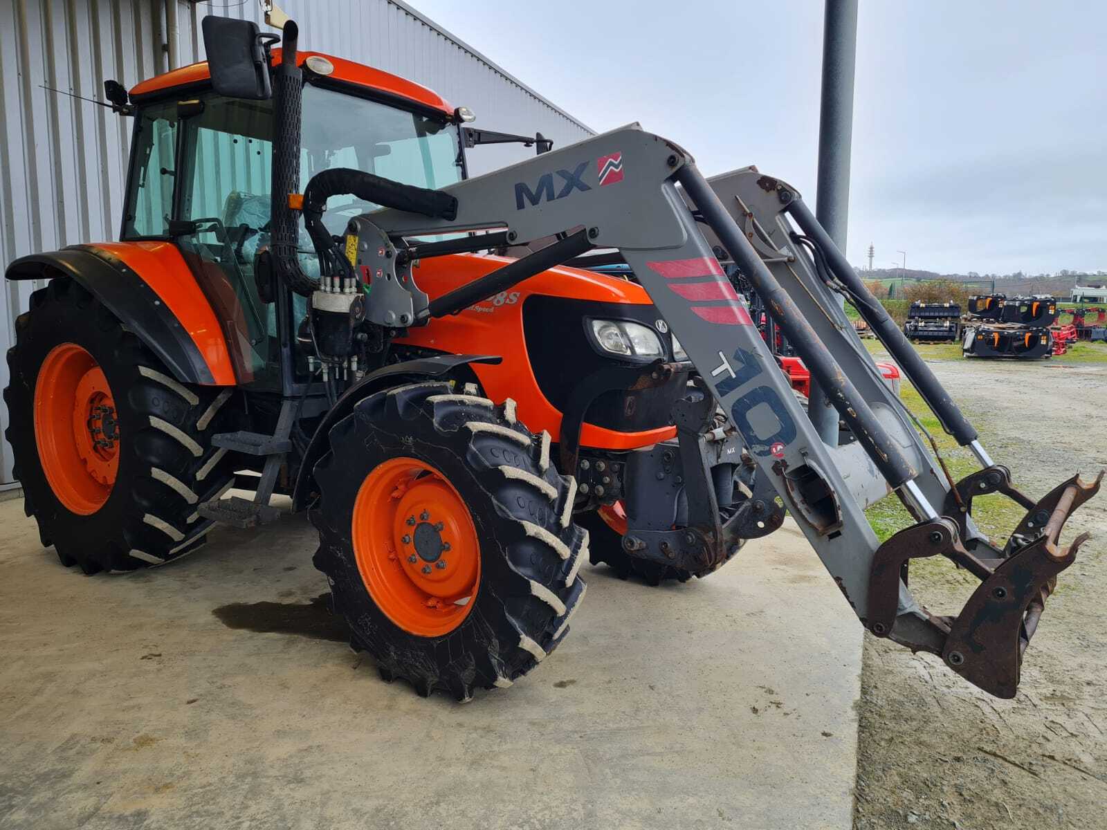 KUBOTA M108S