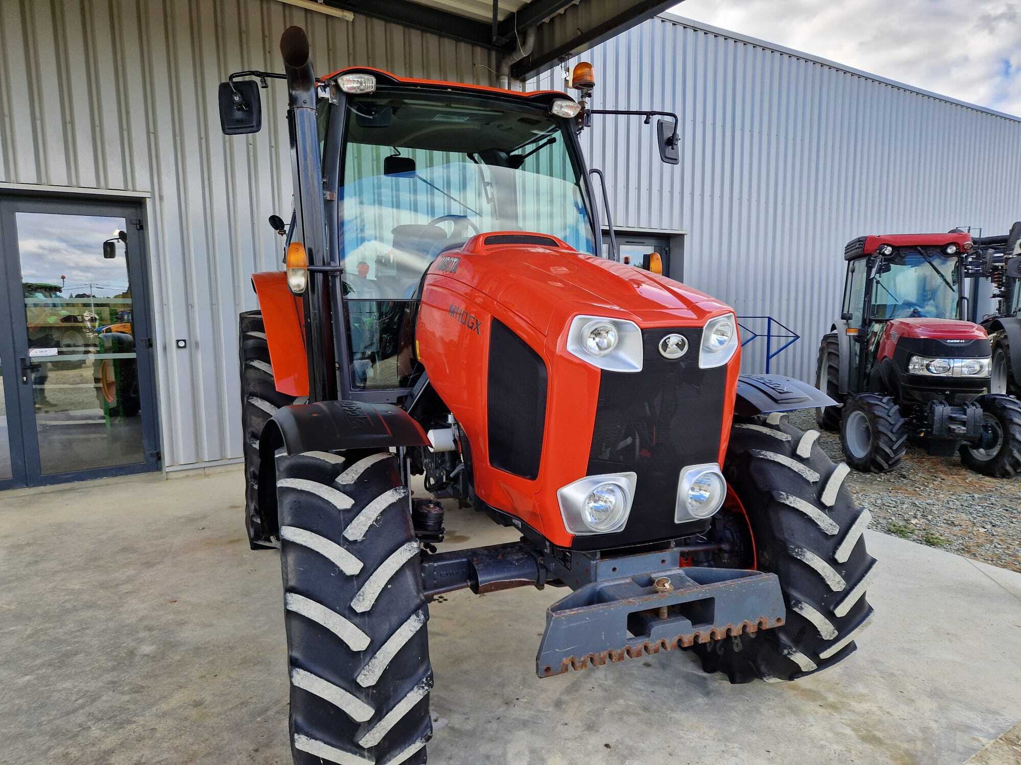KUBOTA M110-GX