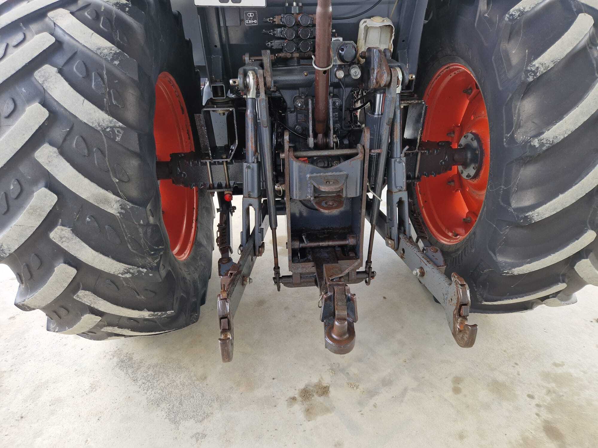 KUBOTA M110-GX