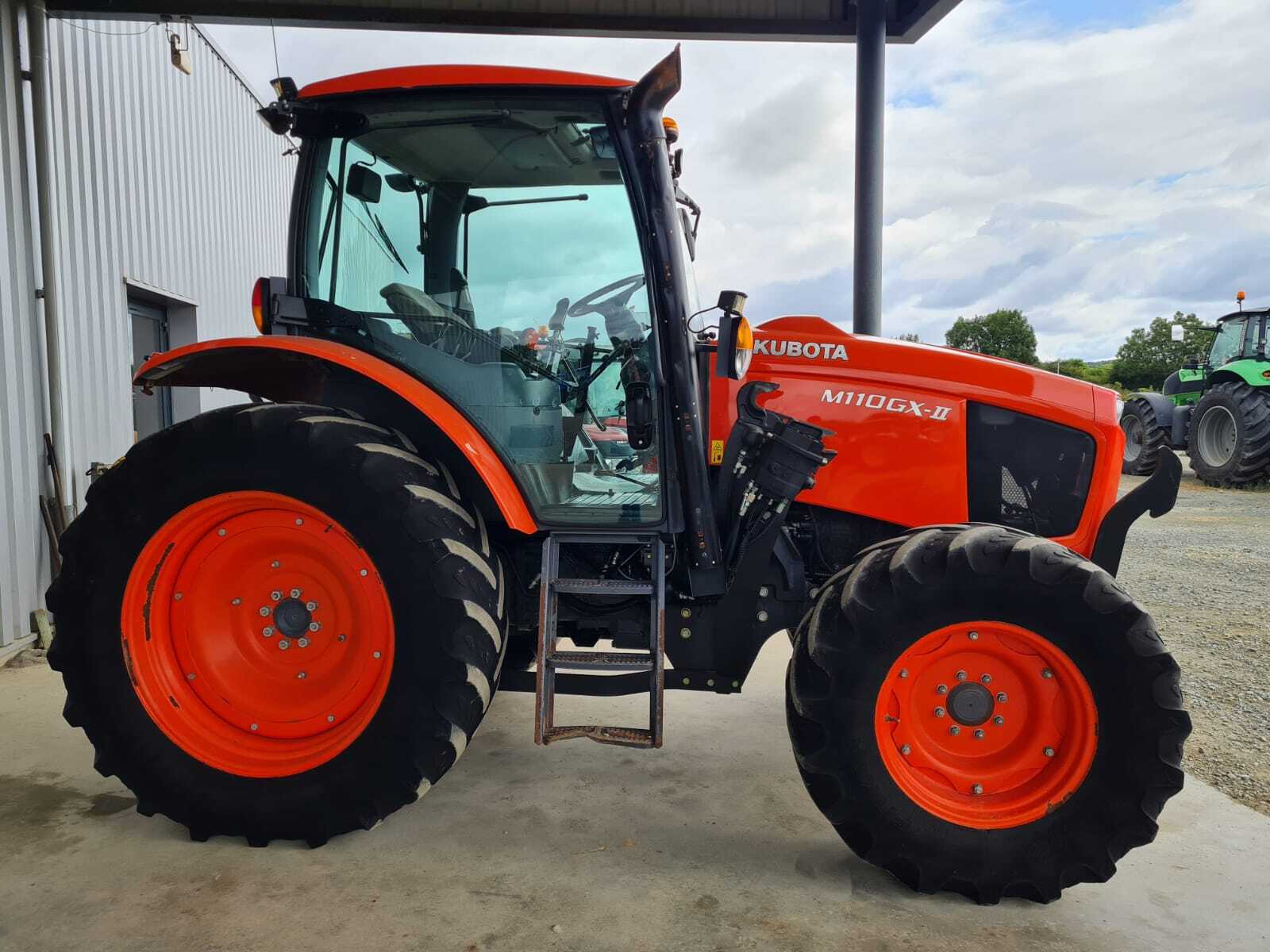KUBOTA M110 GX-II