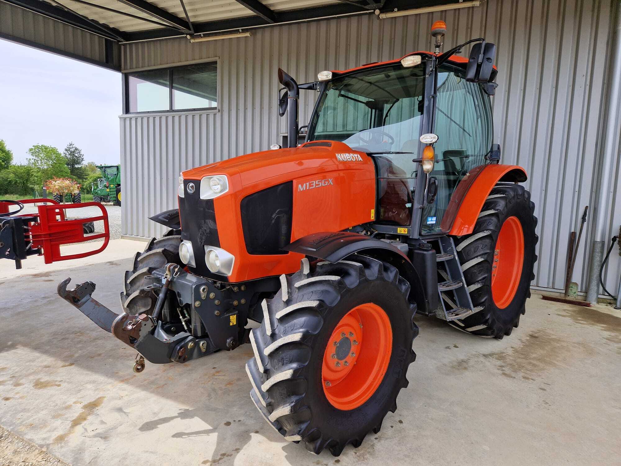 KUBOTA MGX 135