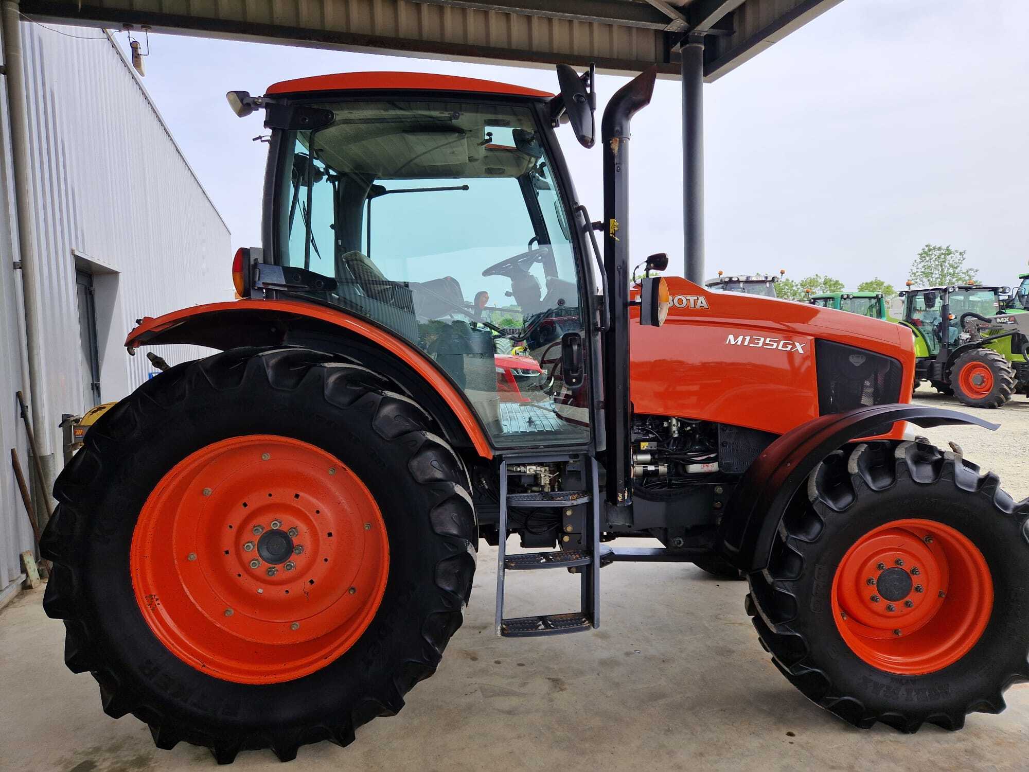KUBOTA MGX 135