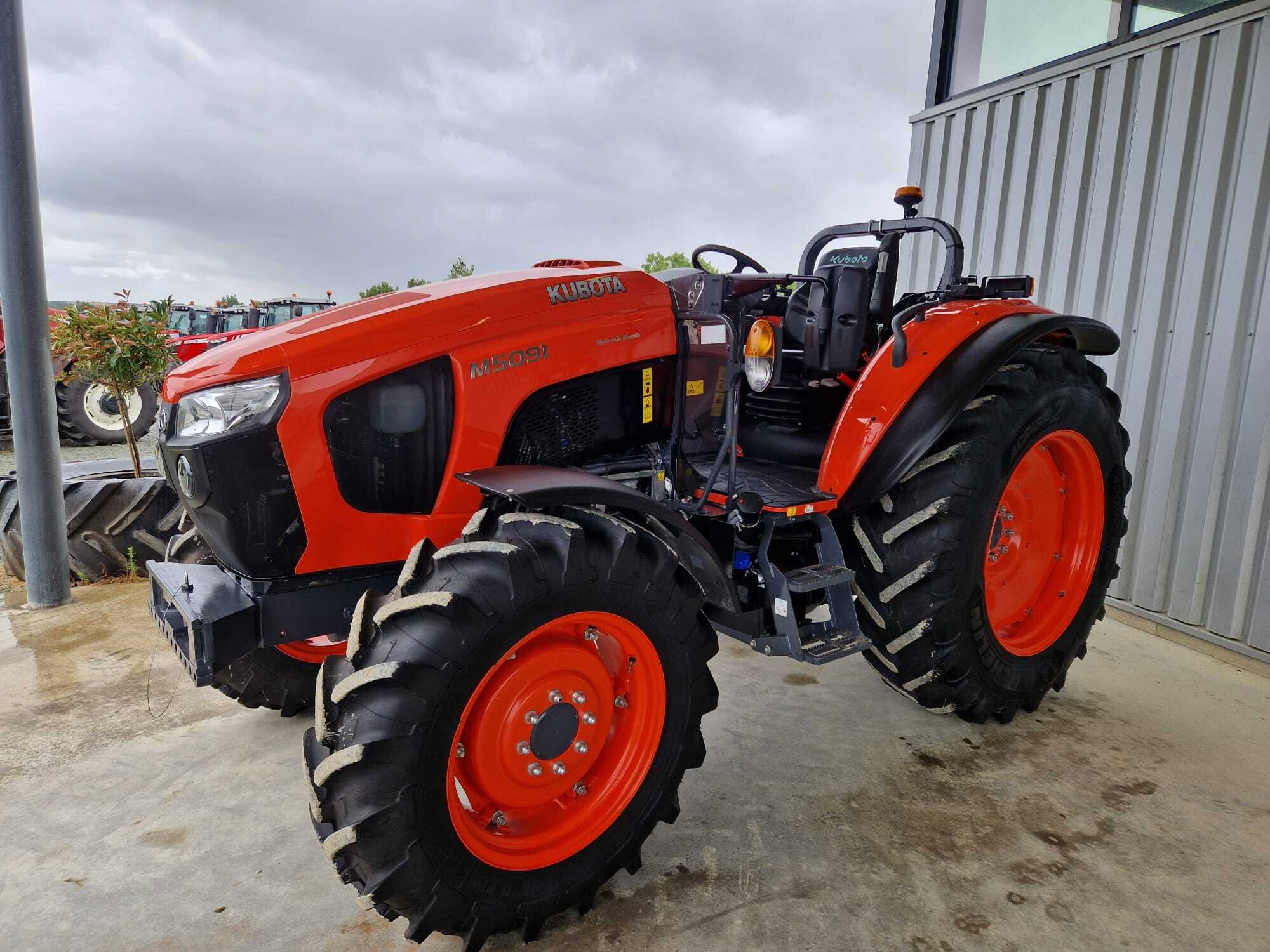 KUBOTA M5091