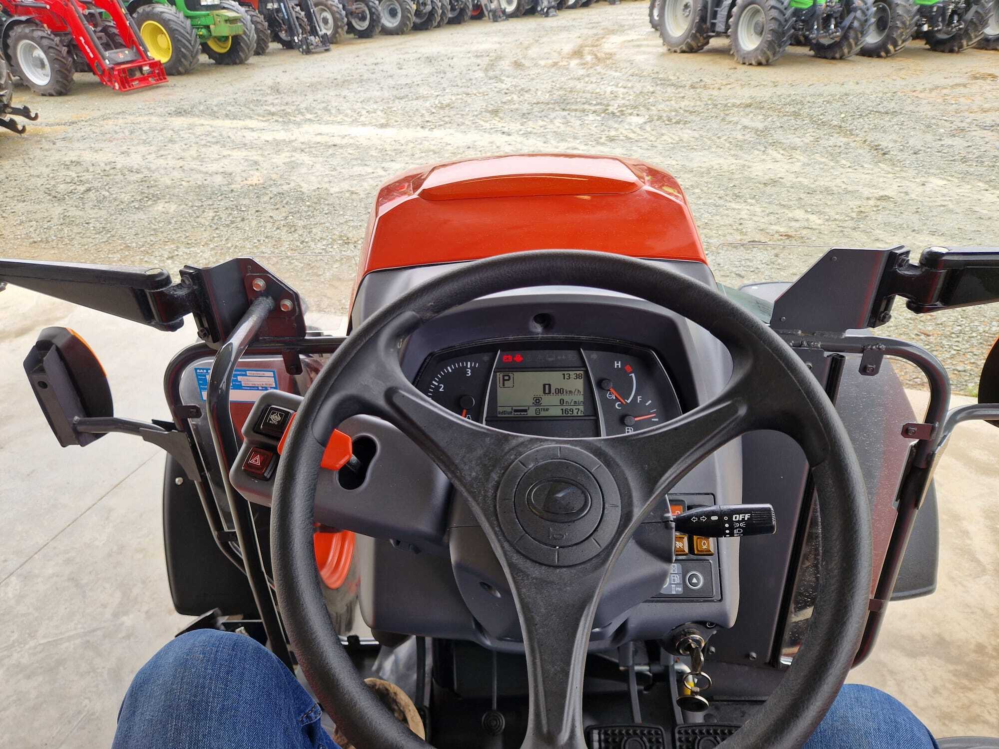 KUBOTA M5091
