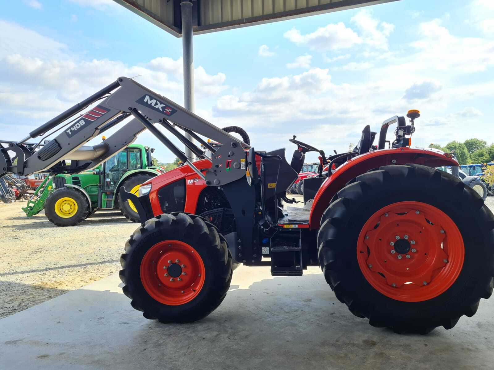 KUBOTA M5092