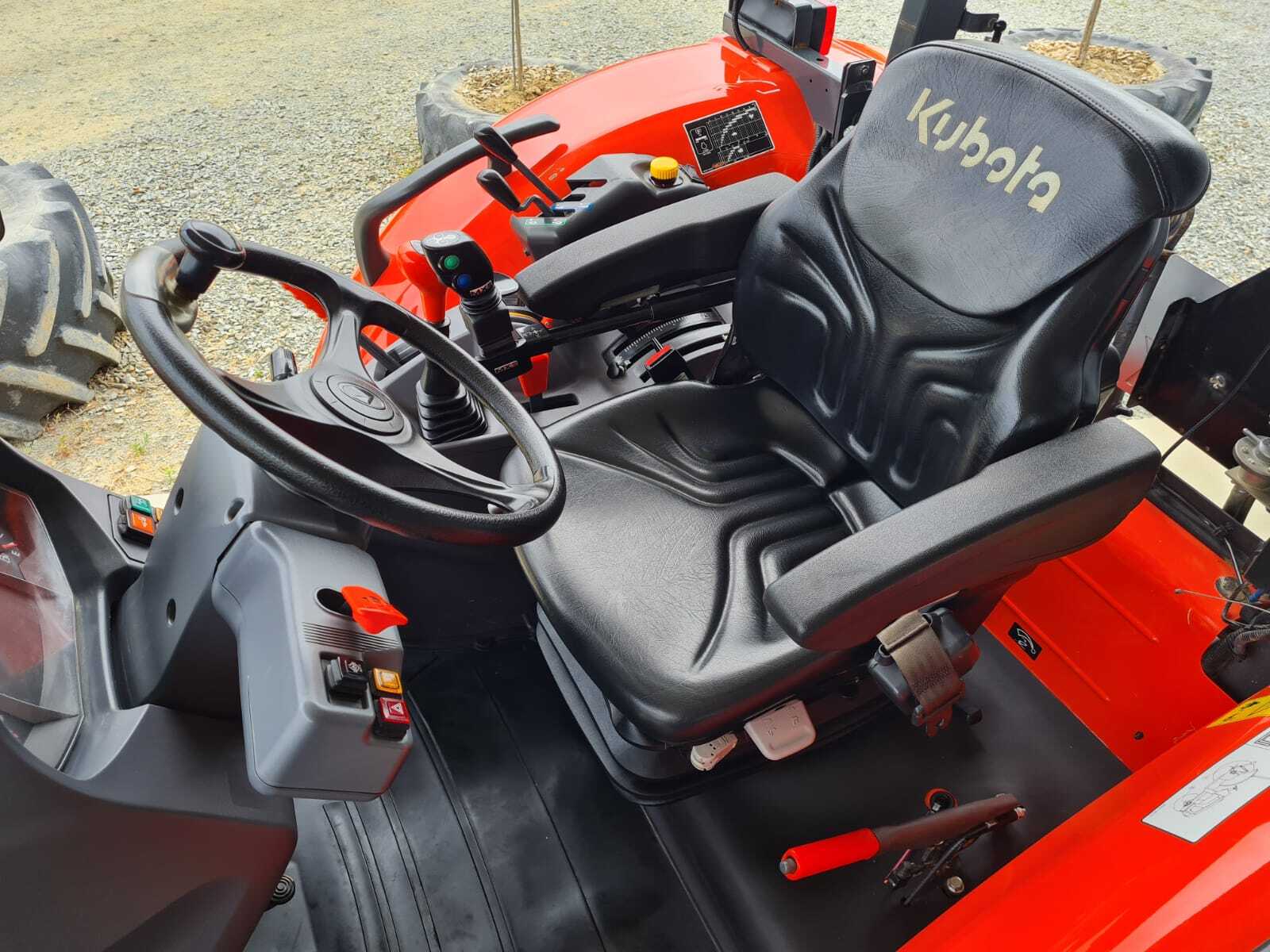 KUBOTA M5092