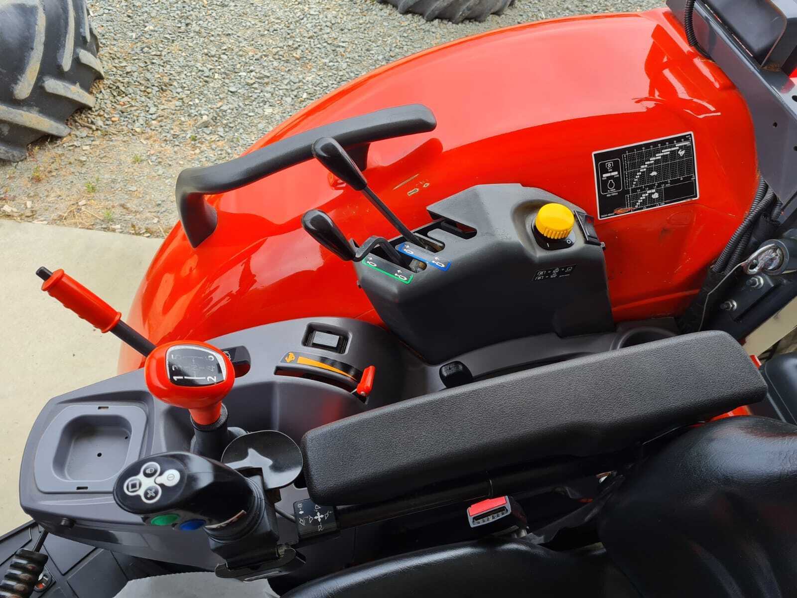 KUBOTA M5092