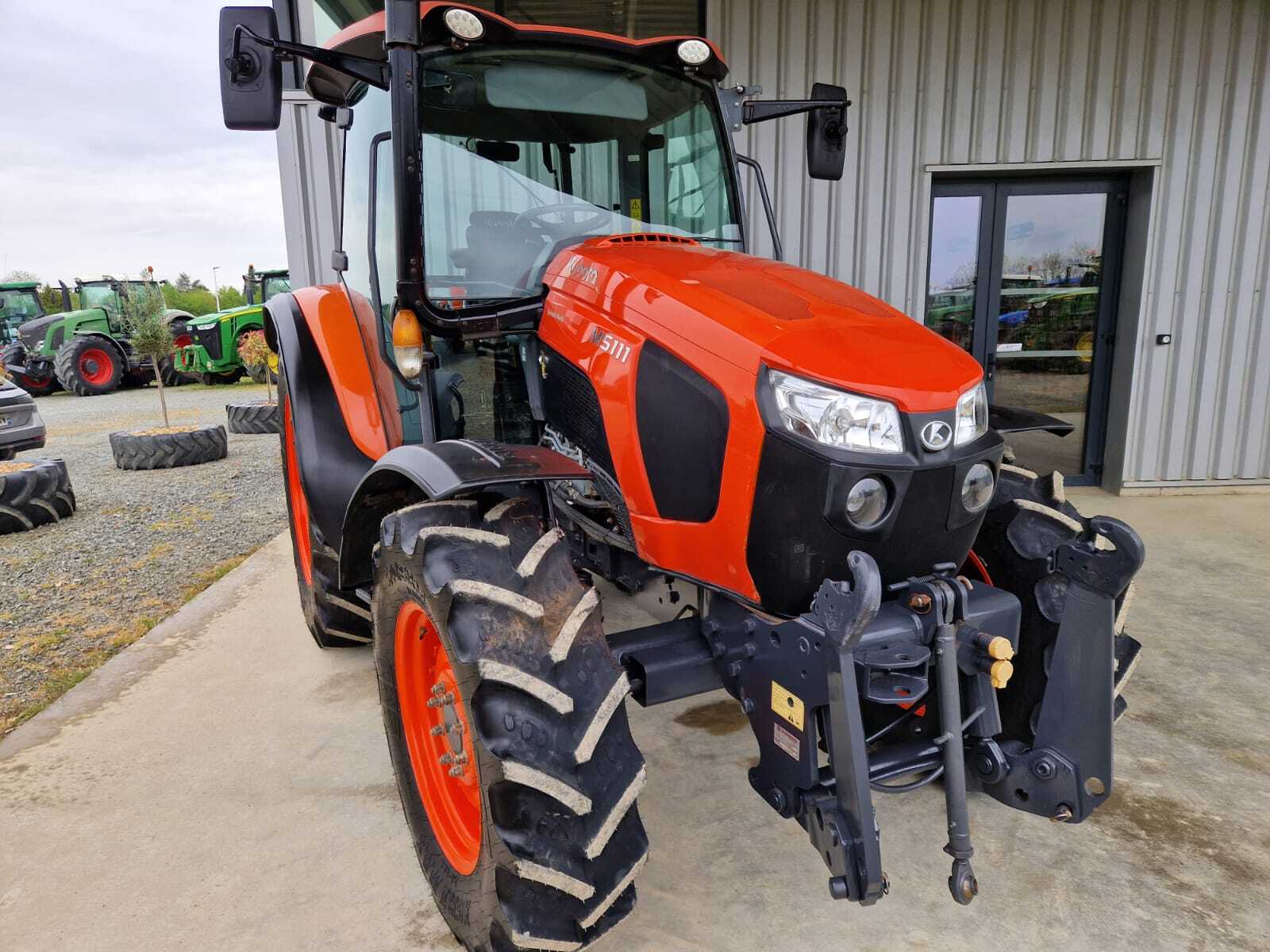 KUBOTA M5111