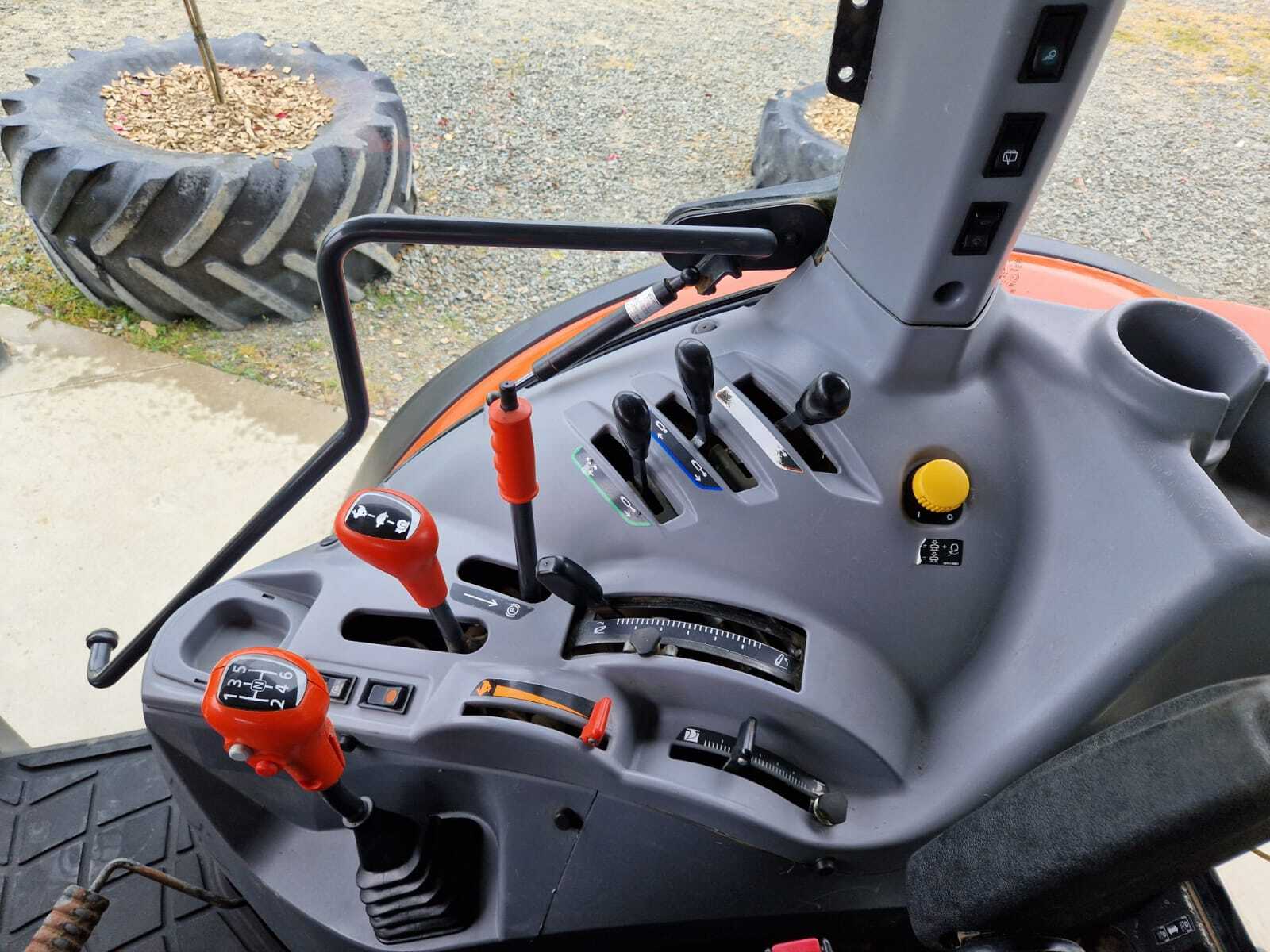 KUBOTA M5111