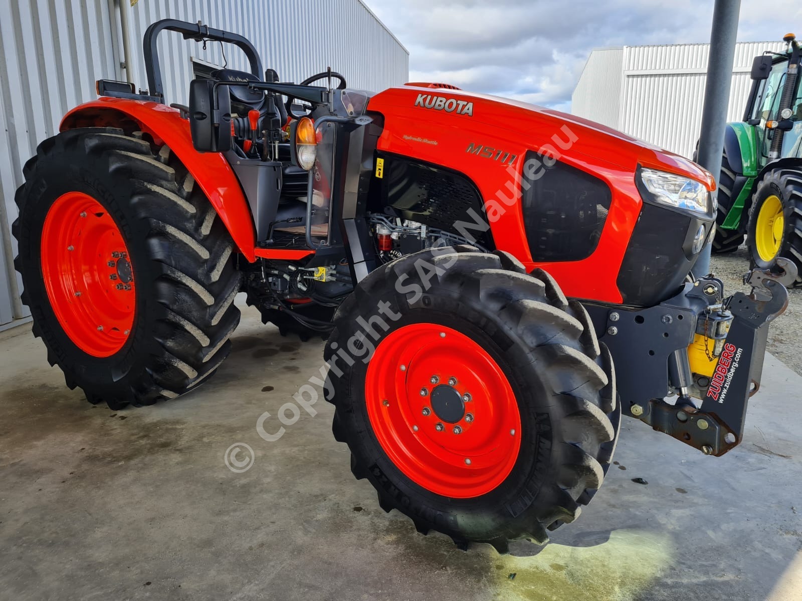 KUBOTA M5111