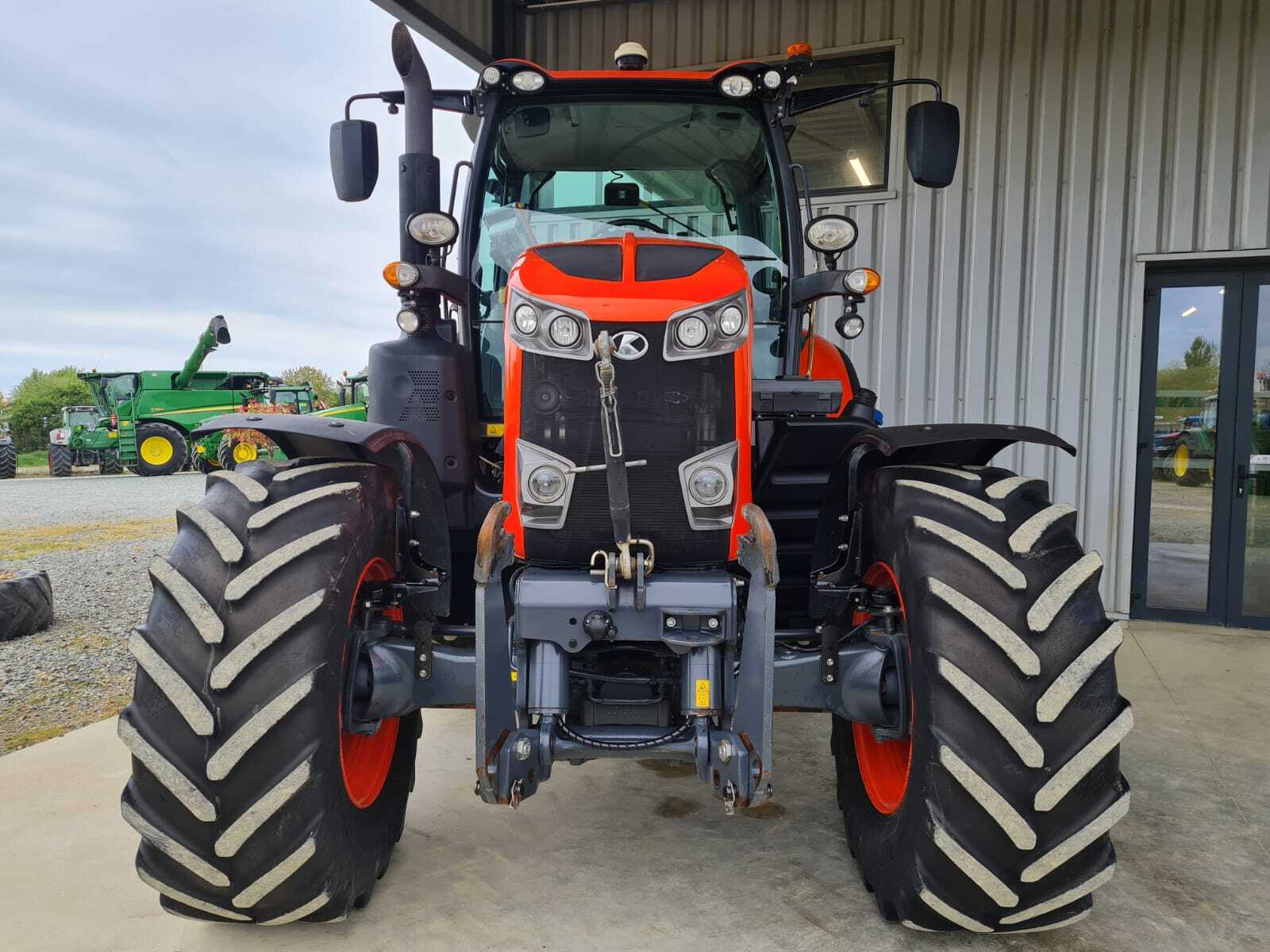KUBOTA M7132 KVT