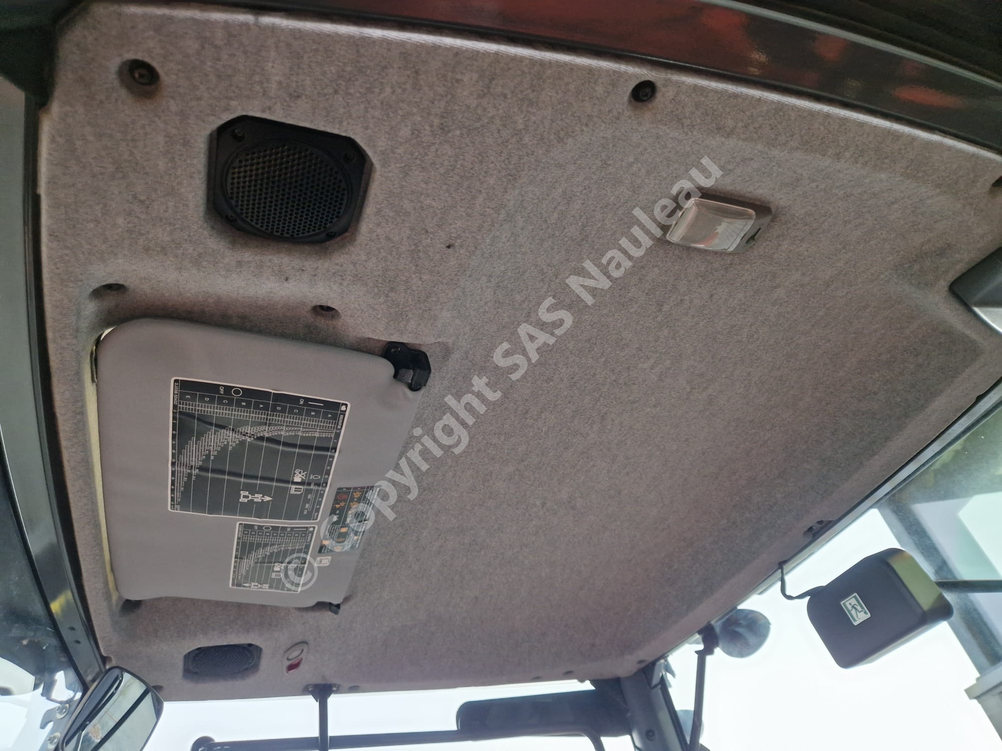 KUBOTA M7133