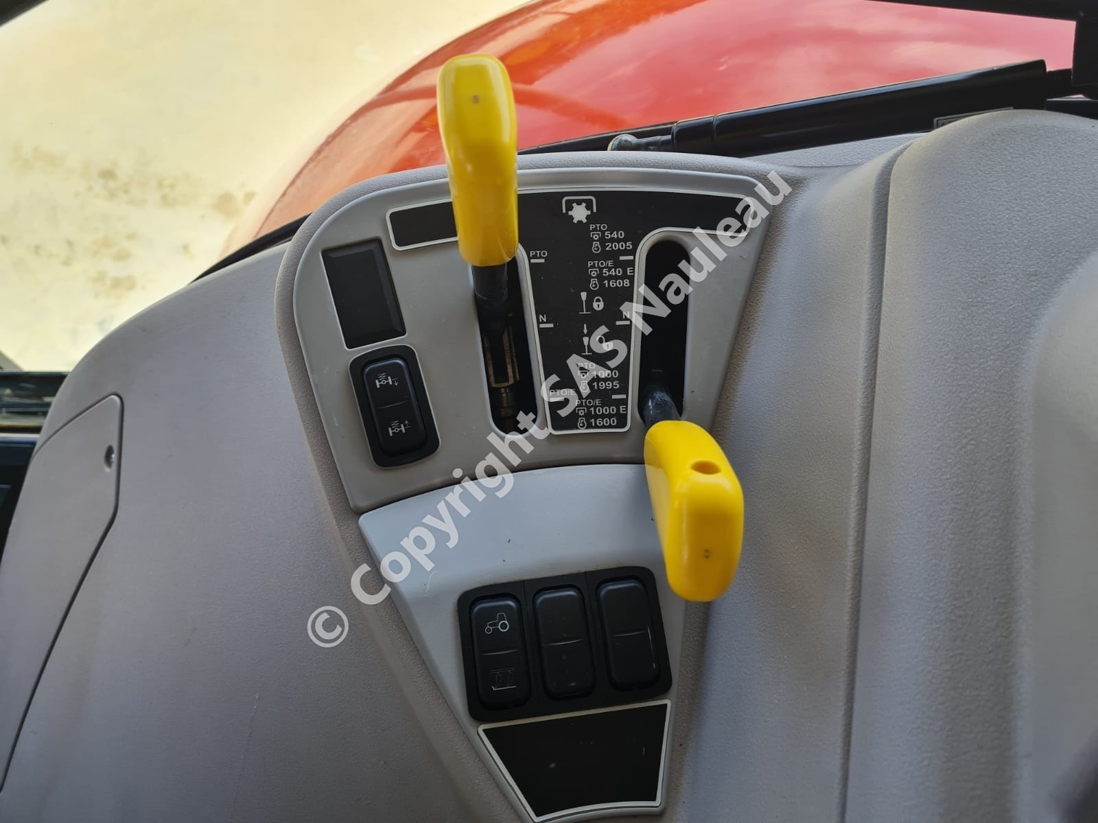 KUBOTA M7151 PREMIUM