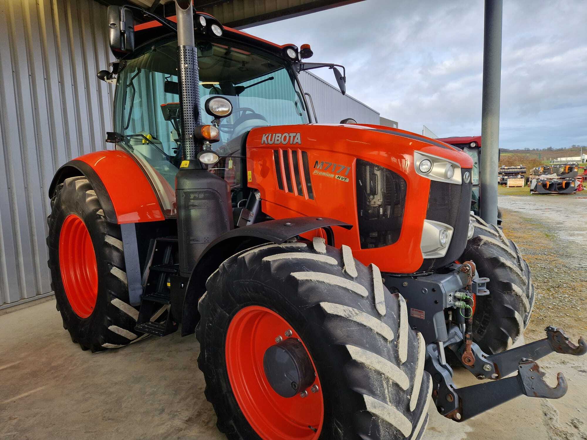 KUBOTA M7171 KVT