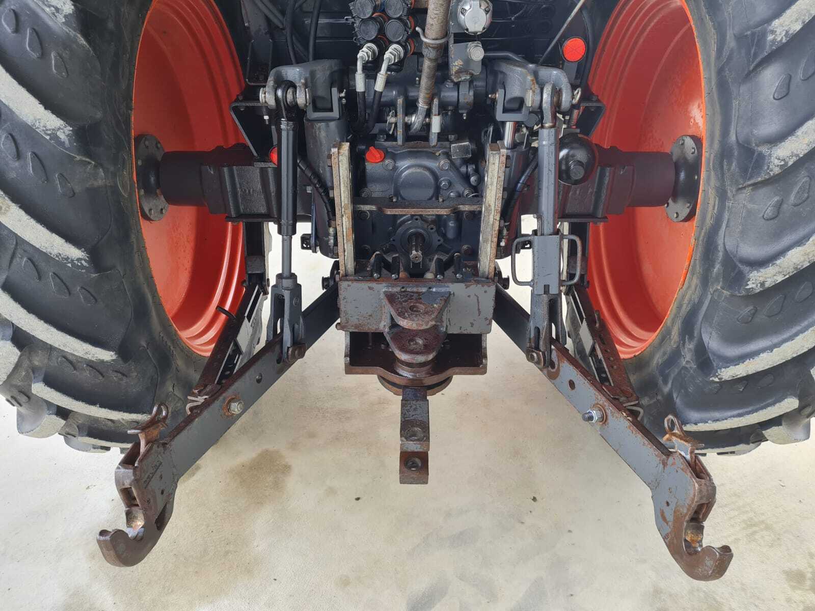 KUBOTA M8560 DTHQ
