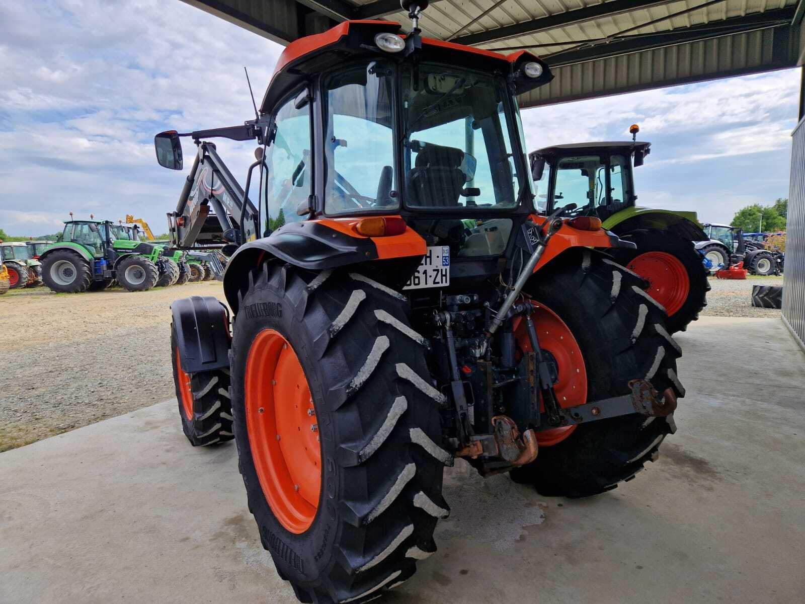 KUBOTA M8560 DTHQ