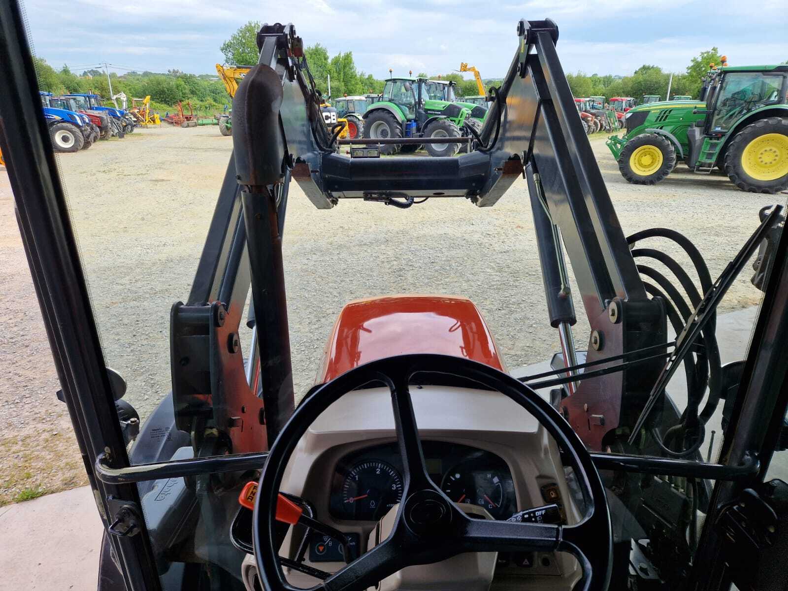 KUBOTA M8560 DTHQ