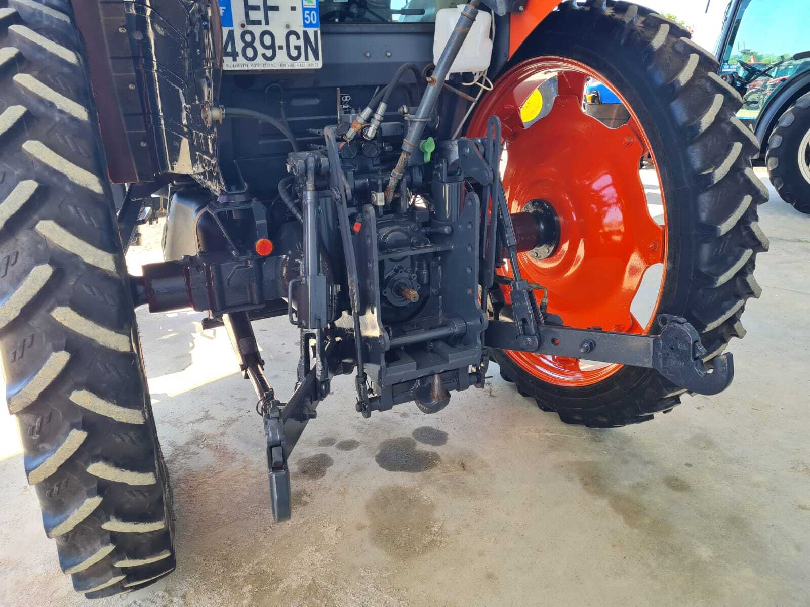 KUBOTA M8560 DTHQ