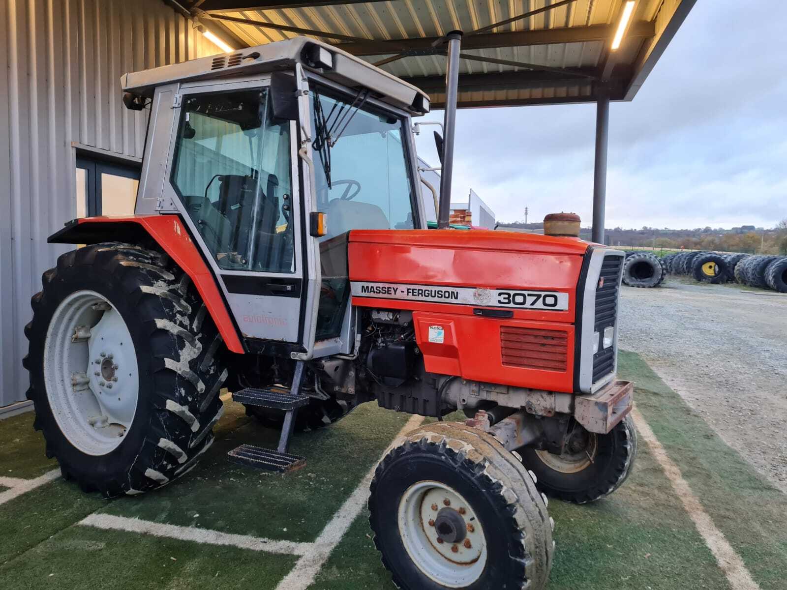 MASSEY FERGUSON 3070
