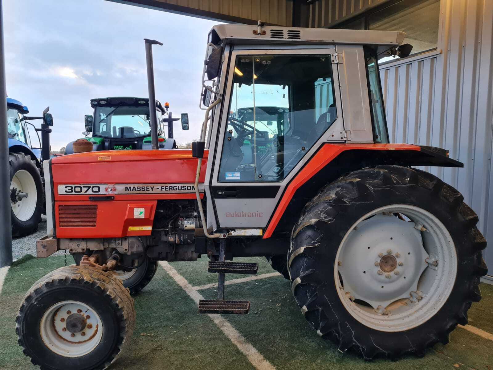 MASSEY FERGUSON 3070