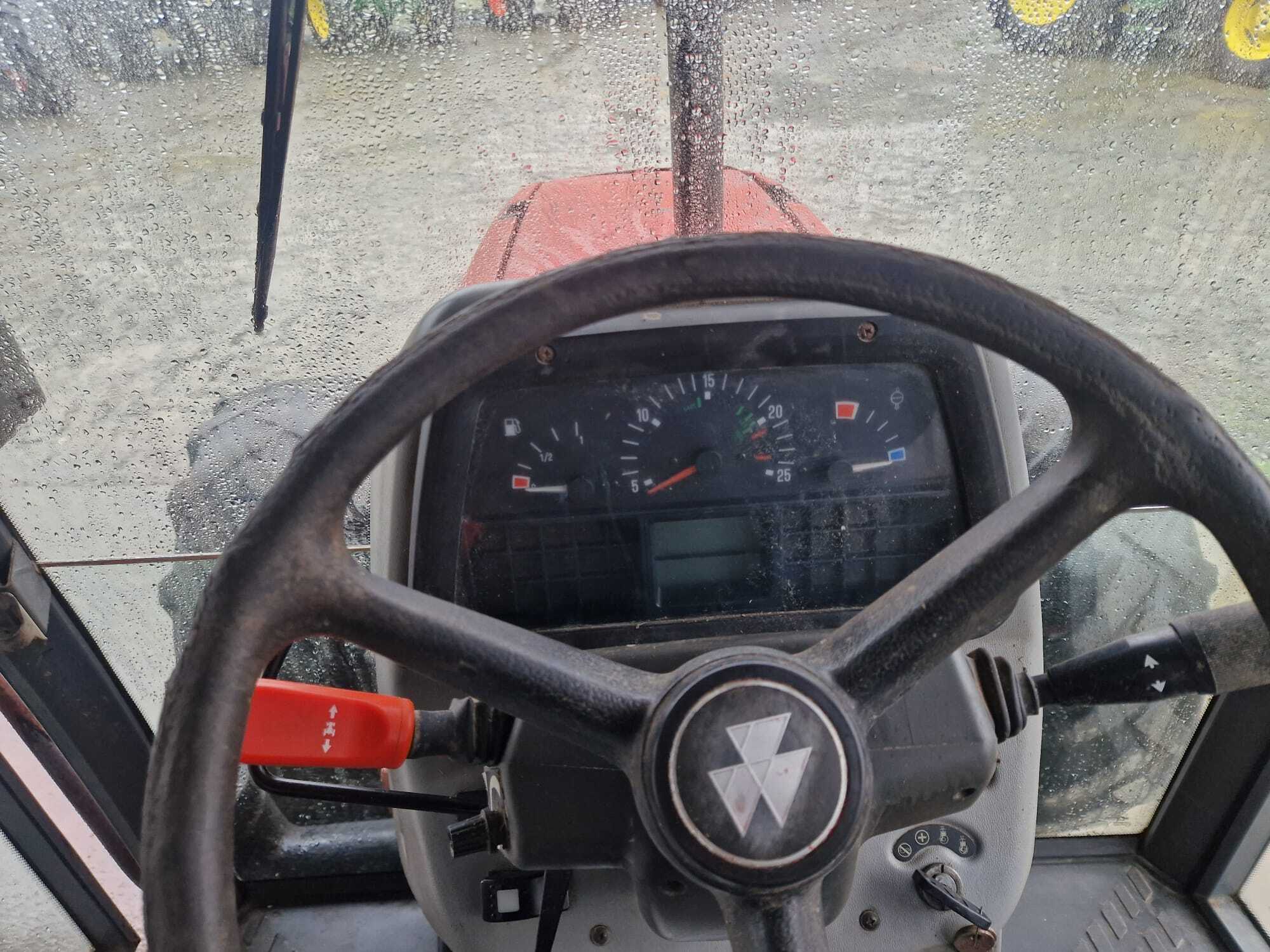 MASSEY FERGUSON 4255
