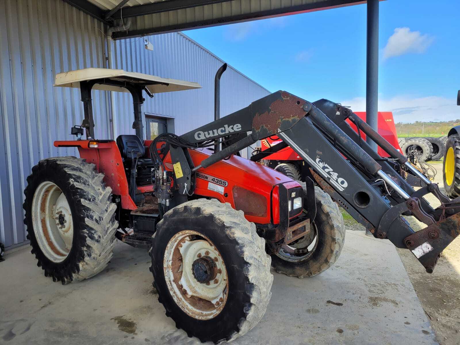 MASSEY FERGUSON 4355