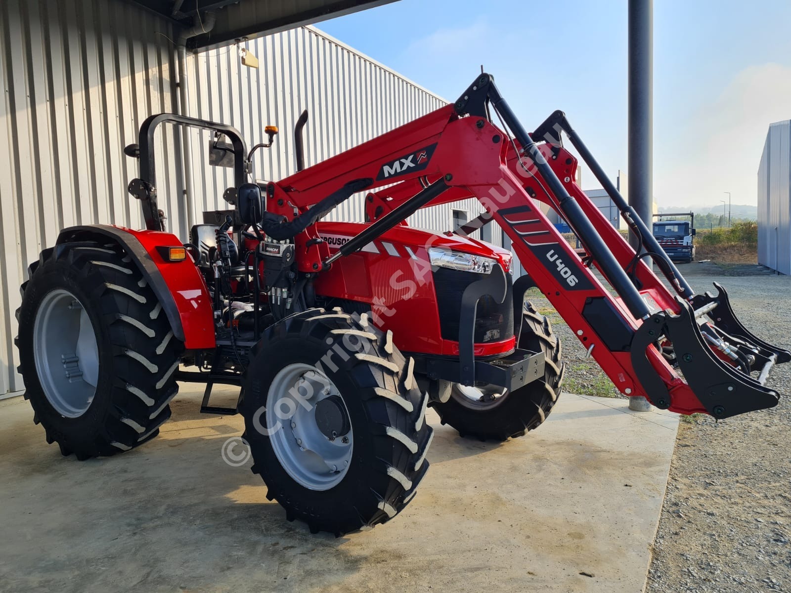 MASSEY FERGUSON