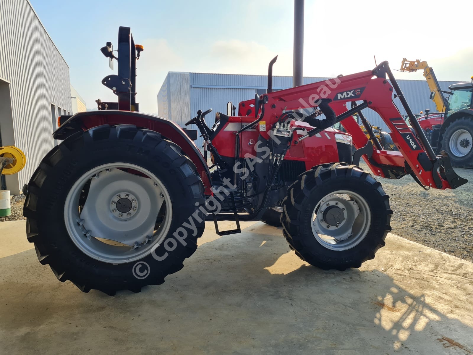 MASSEY FERGUSON
