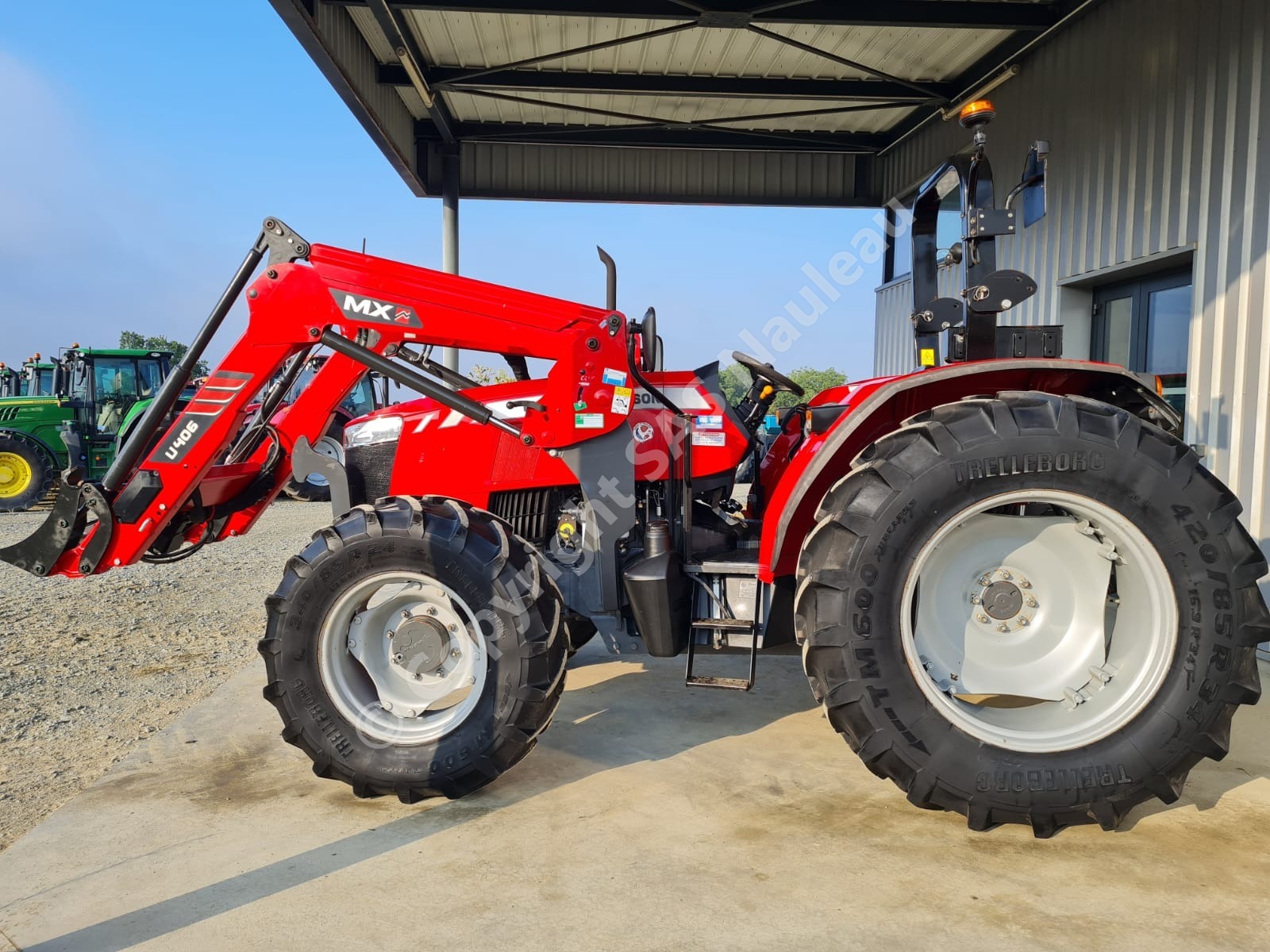 MASSEY FERGUSON