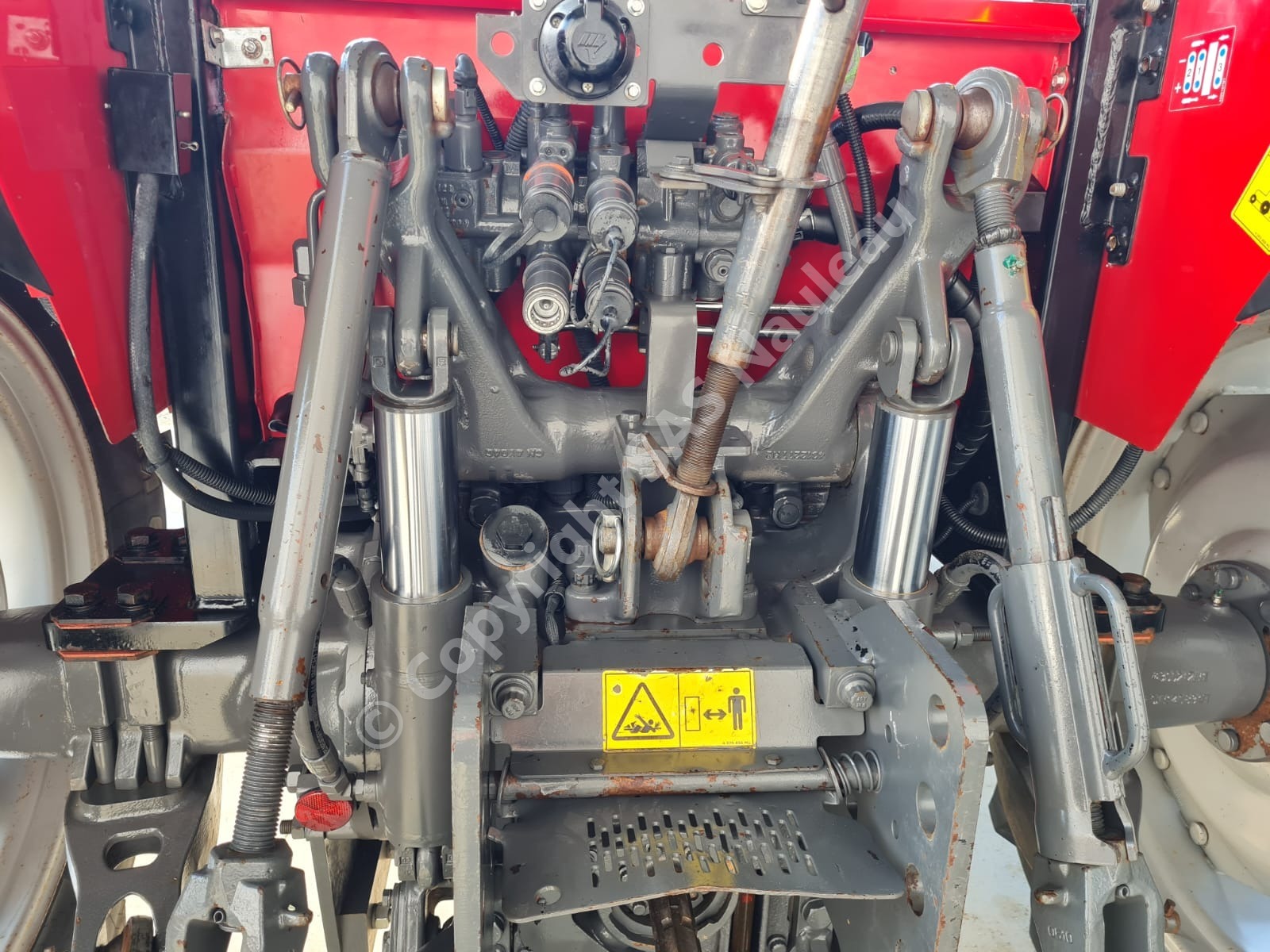 MASSEY FERGUSON