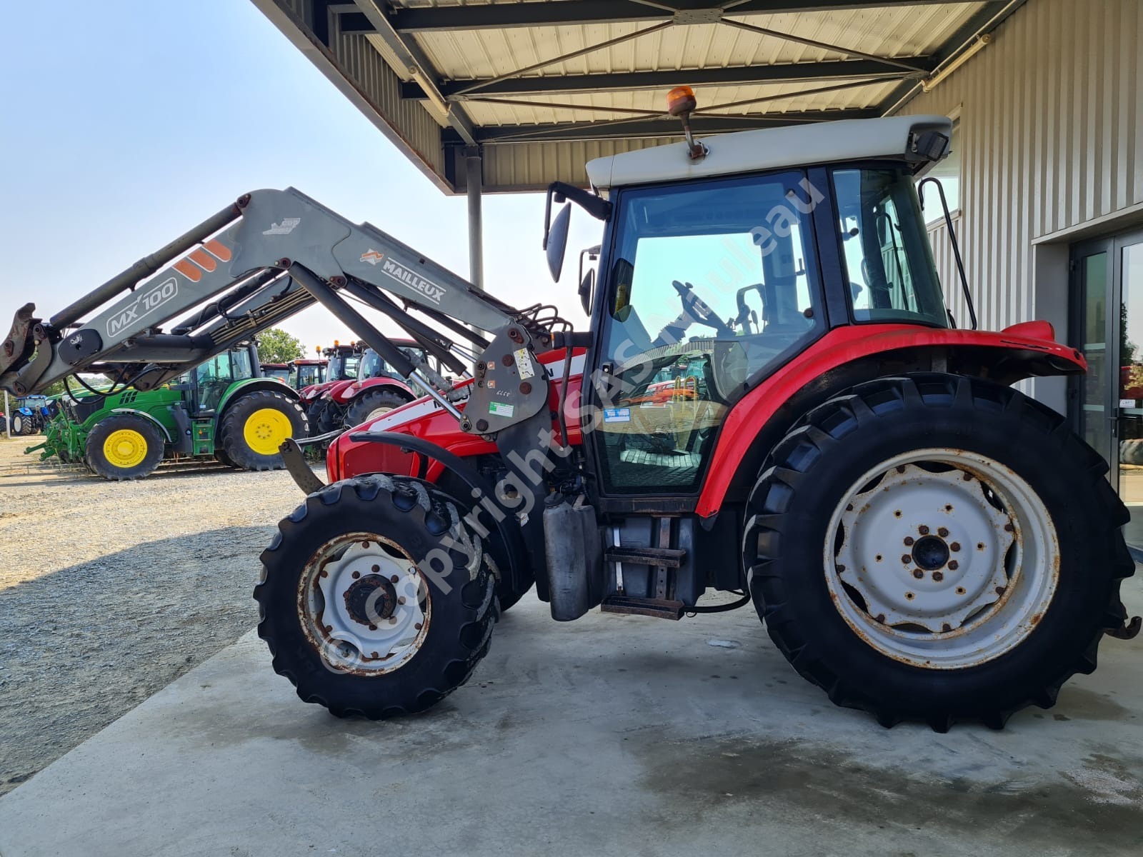 MASSEY FERGUSON 5445