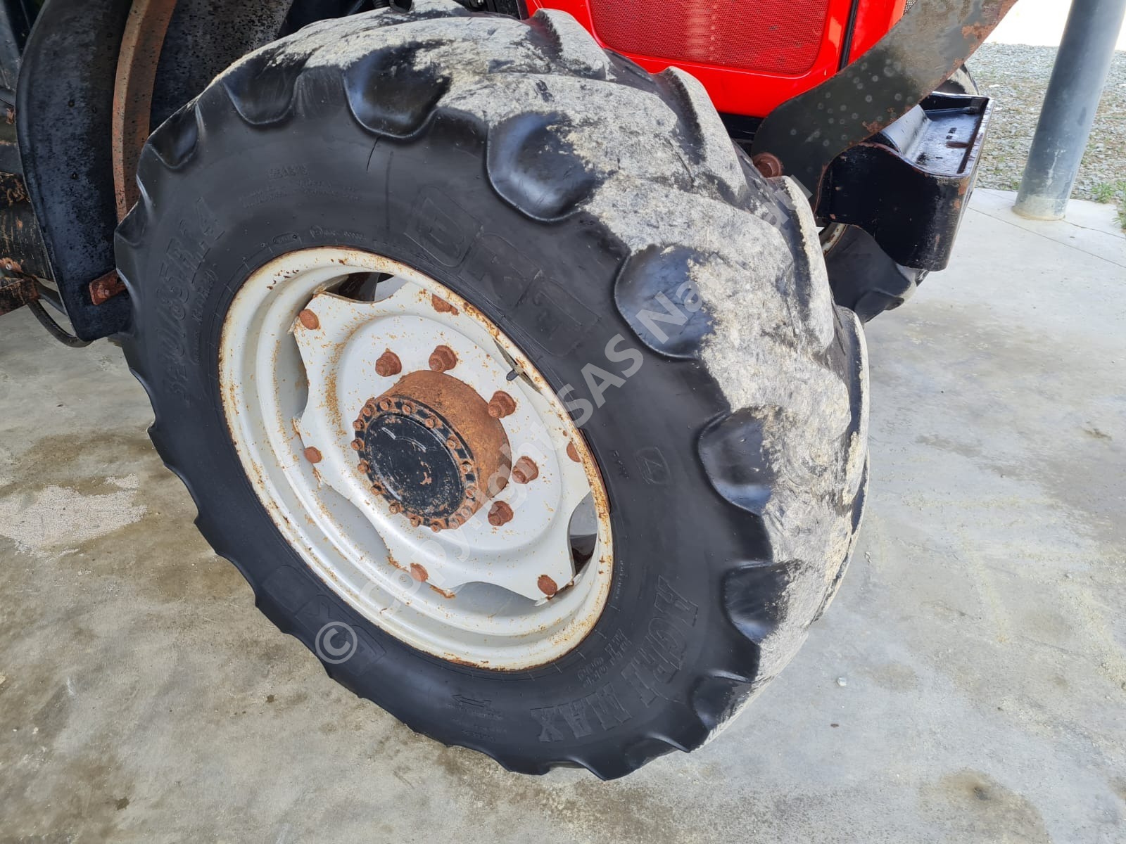 MASSEY FERGUSON 5445