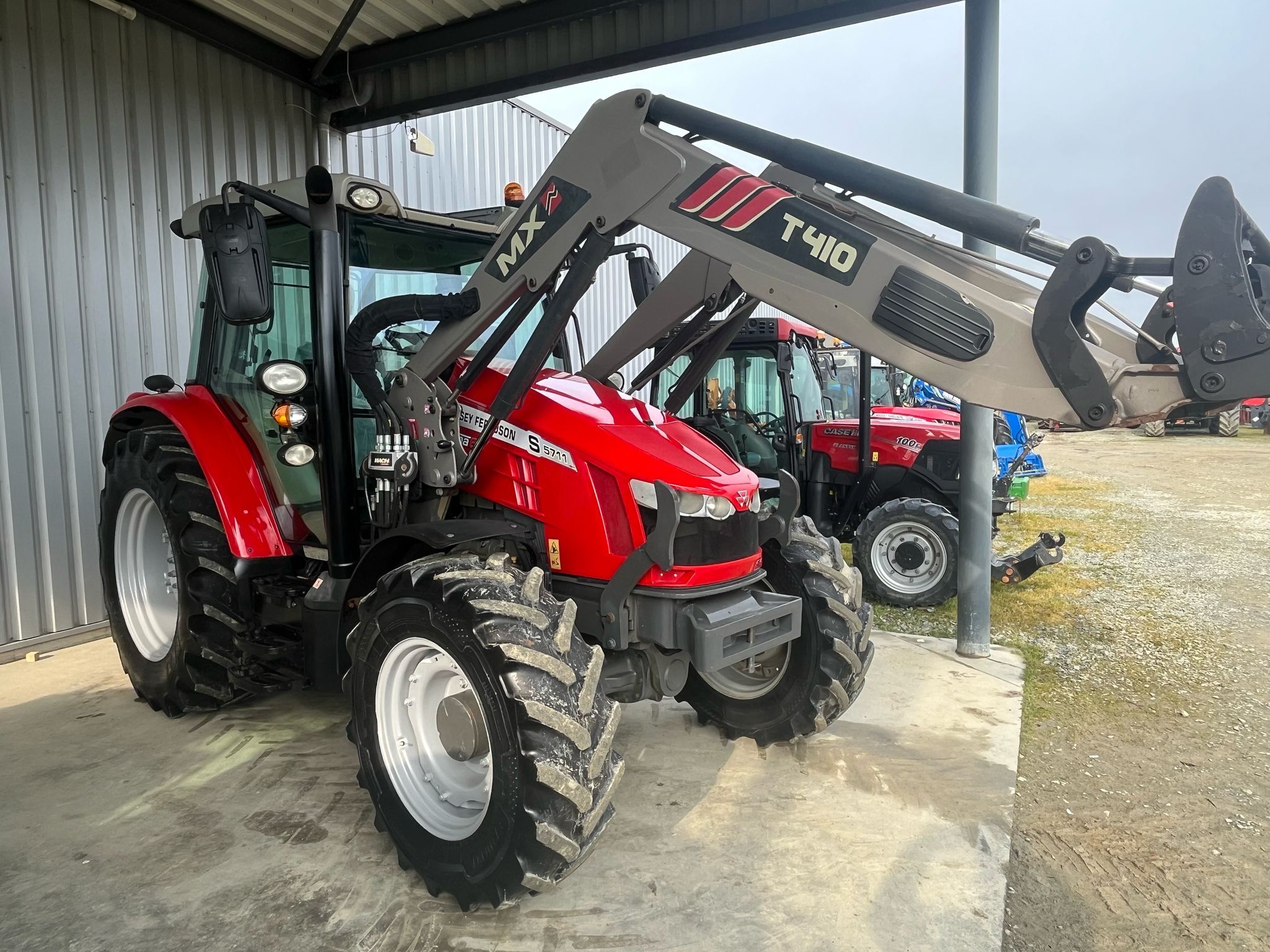 MASSEY FERGUSON 5711S