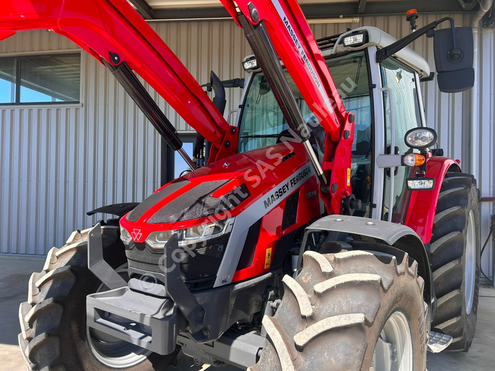 MASSEY FERGUSSON 5S115