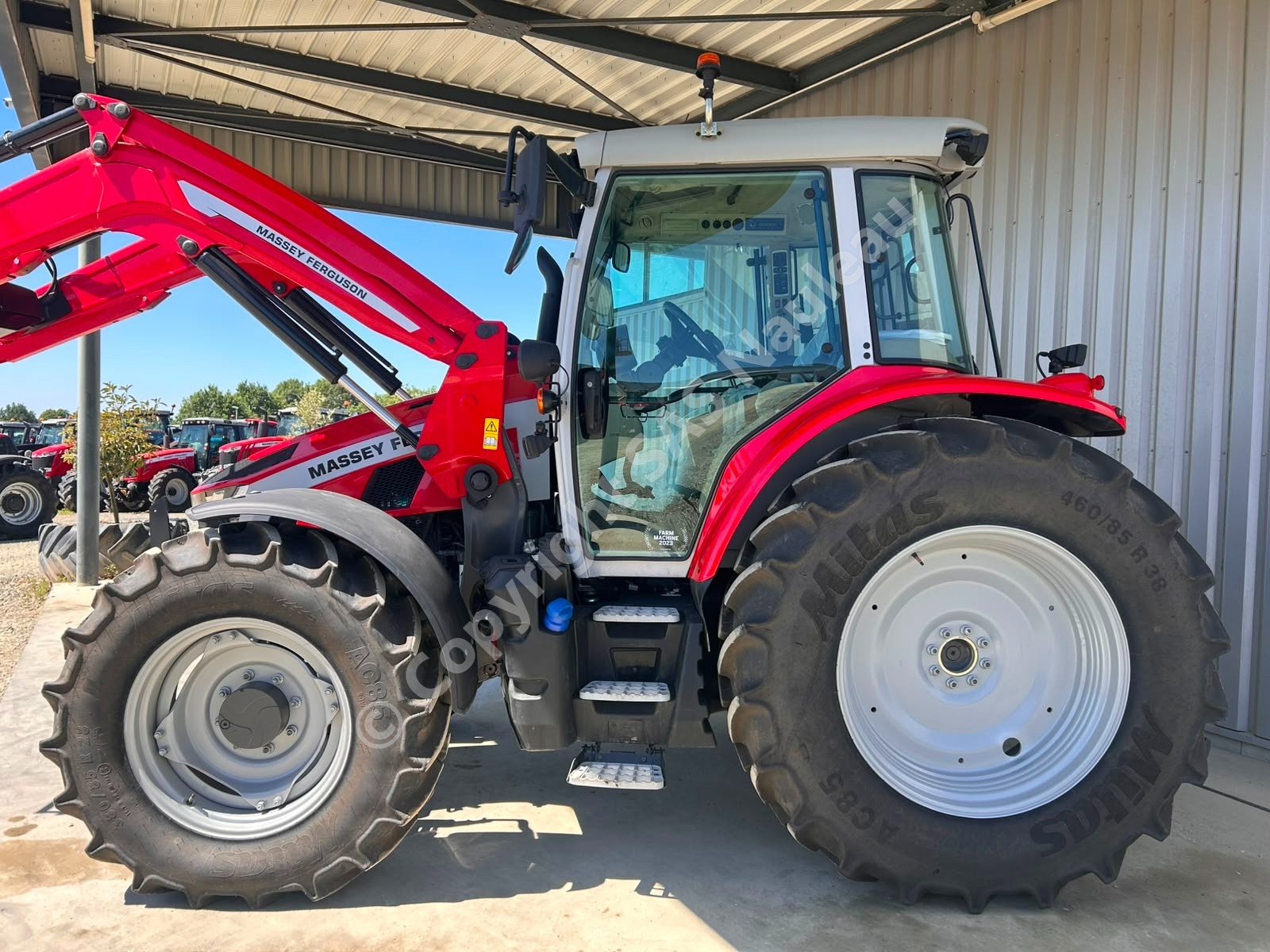MASSEY FERGUSSON 5S115