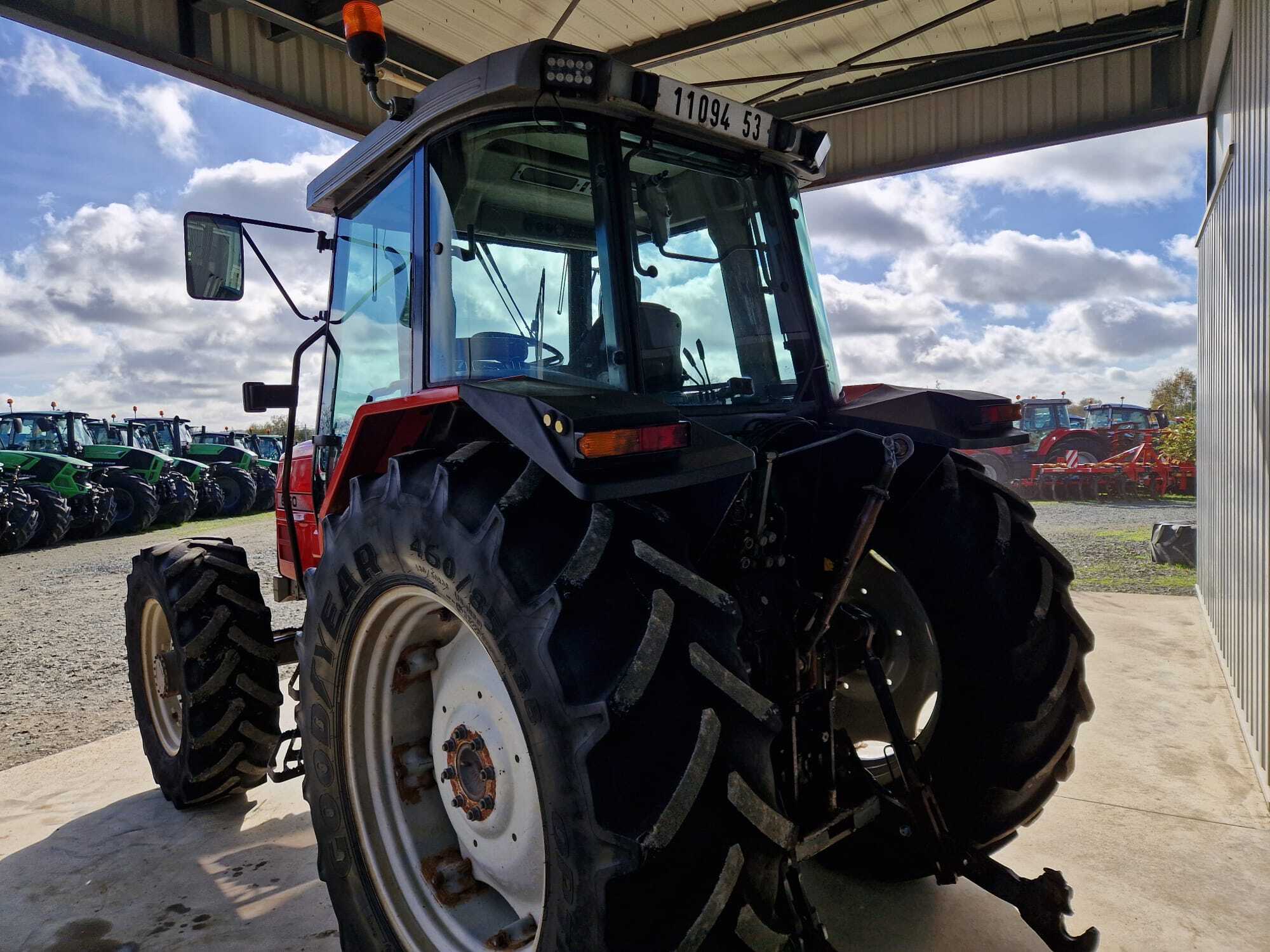 MASSEY FERGUSON 6160