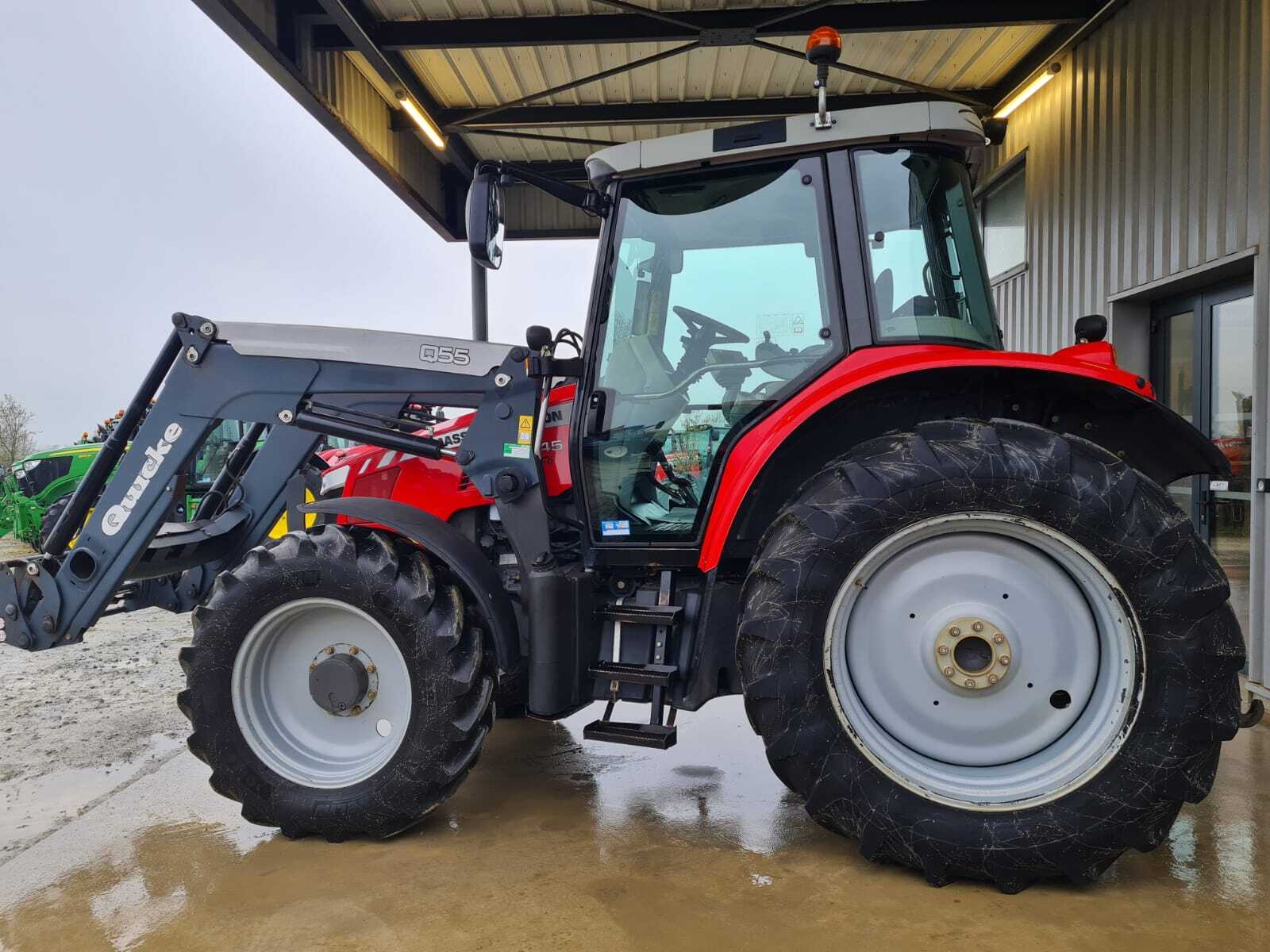 MASSEY FERGUSON 6445 DYNA 6