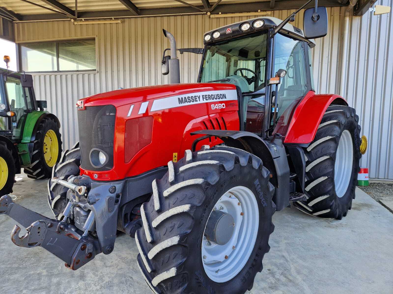 MASSEY FERGUSON 6490 DYNA 6