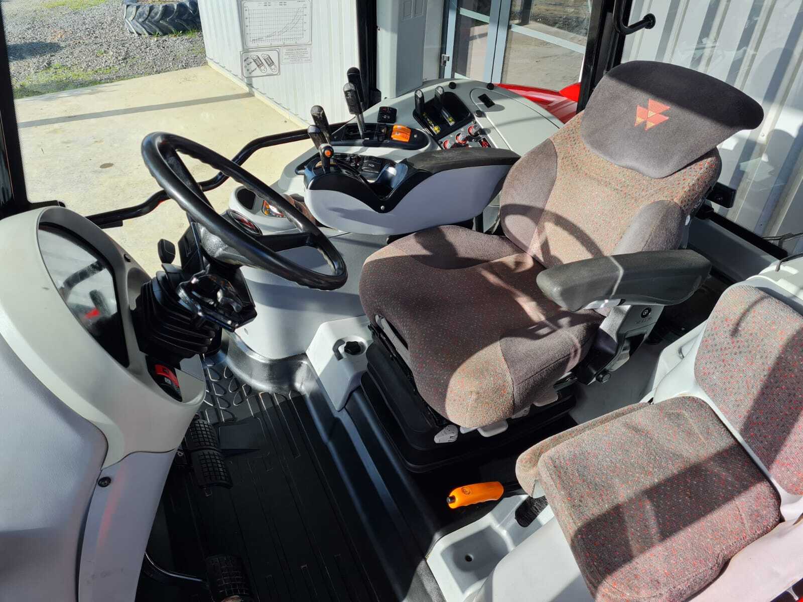 MASSEY FERGUSON 6490 DYNA 6