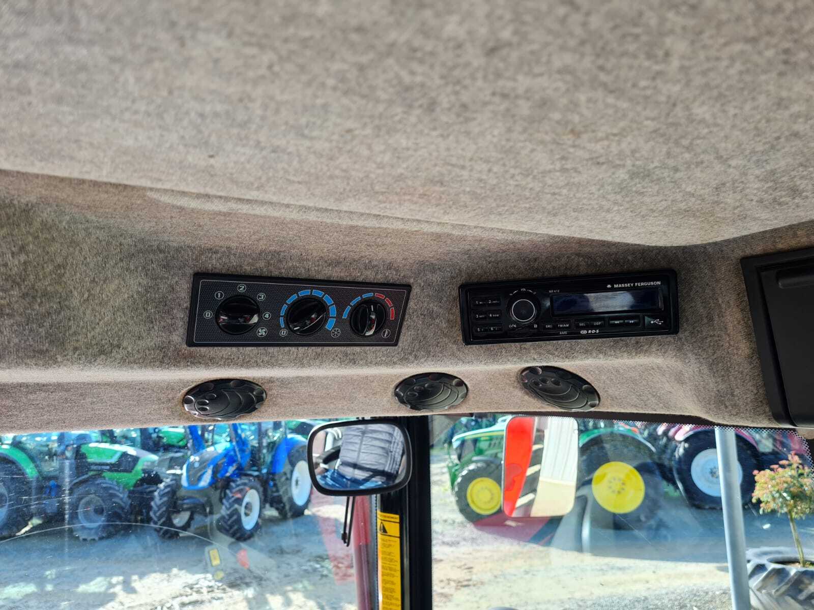 MASSEY FERGUSON 6490 DYNA 6