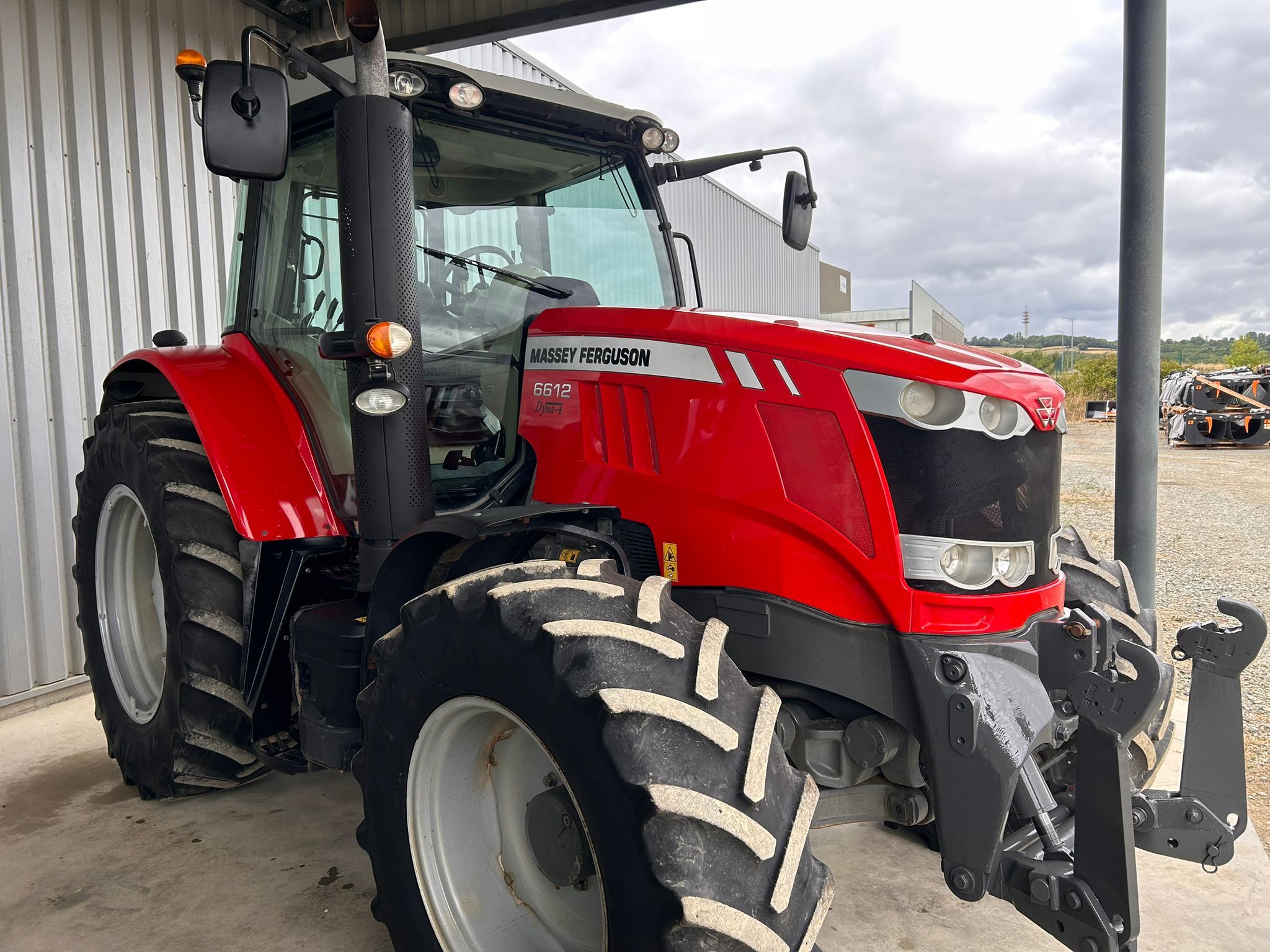 MASSEY FERGUSON 6612 DYNA 4
