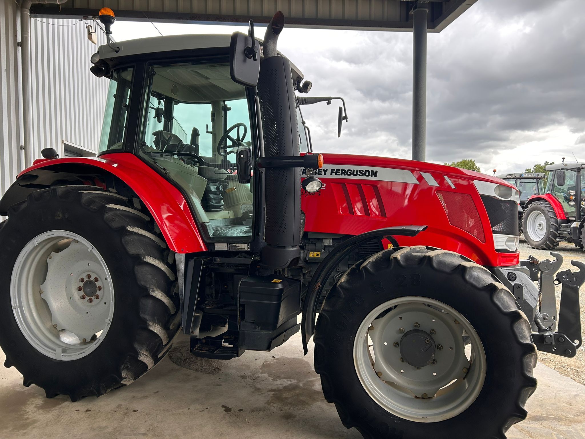 MASSEY FERGUSON 6612 DYNA 4