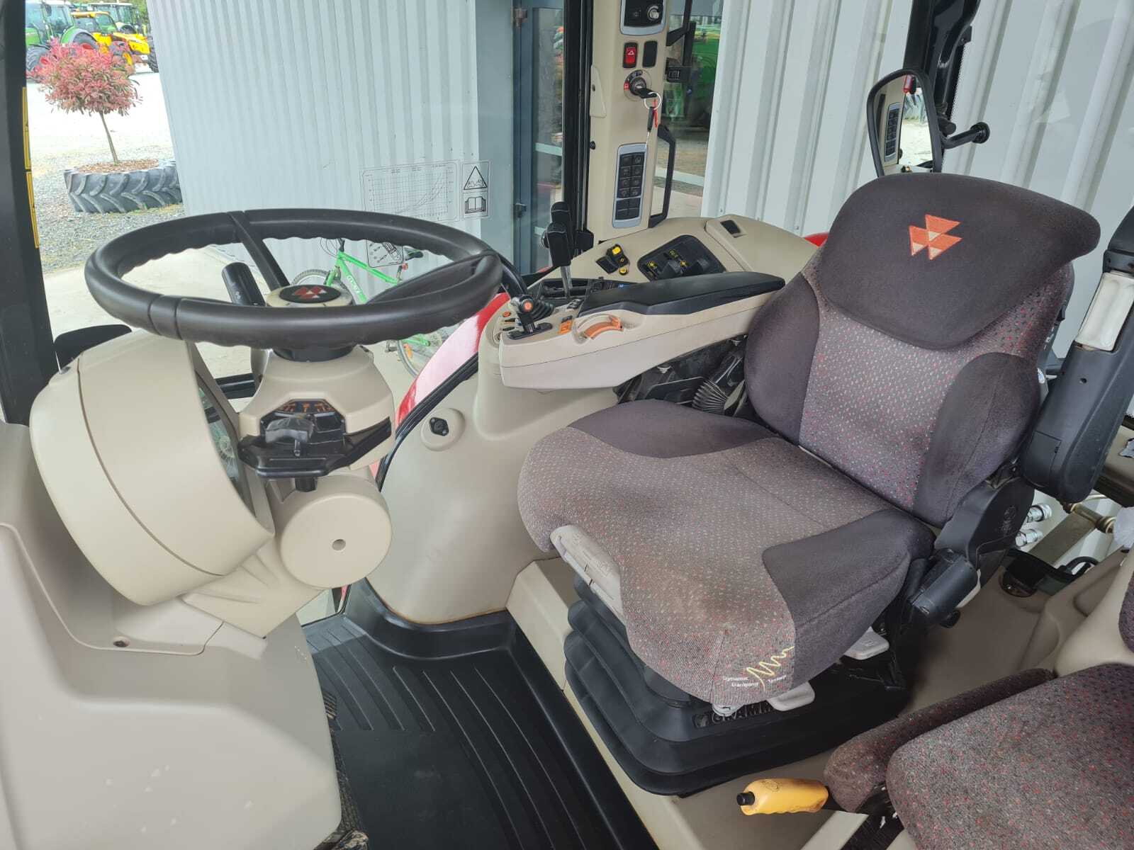 MASSEY FERGUSON 6614 DYNA 6