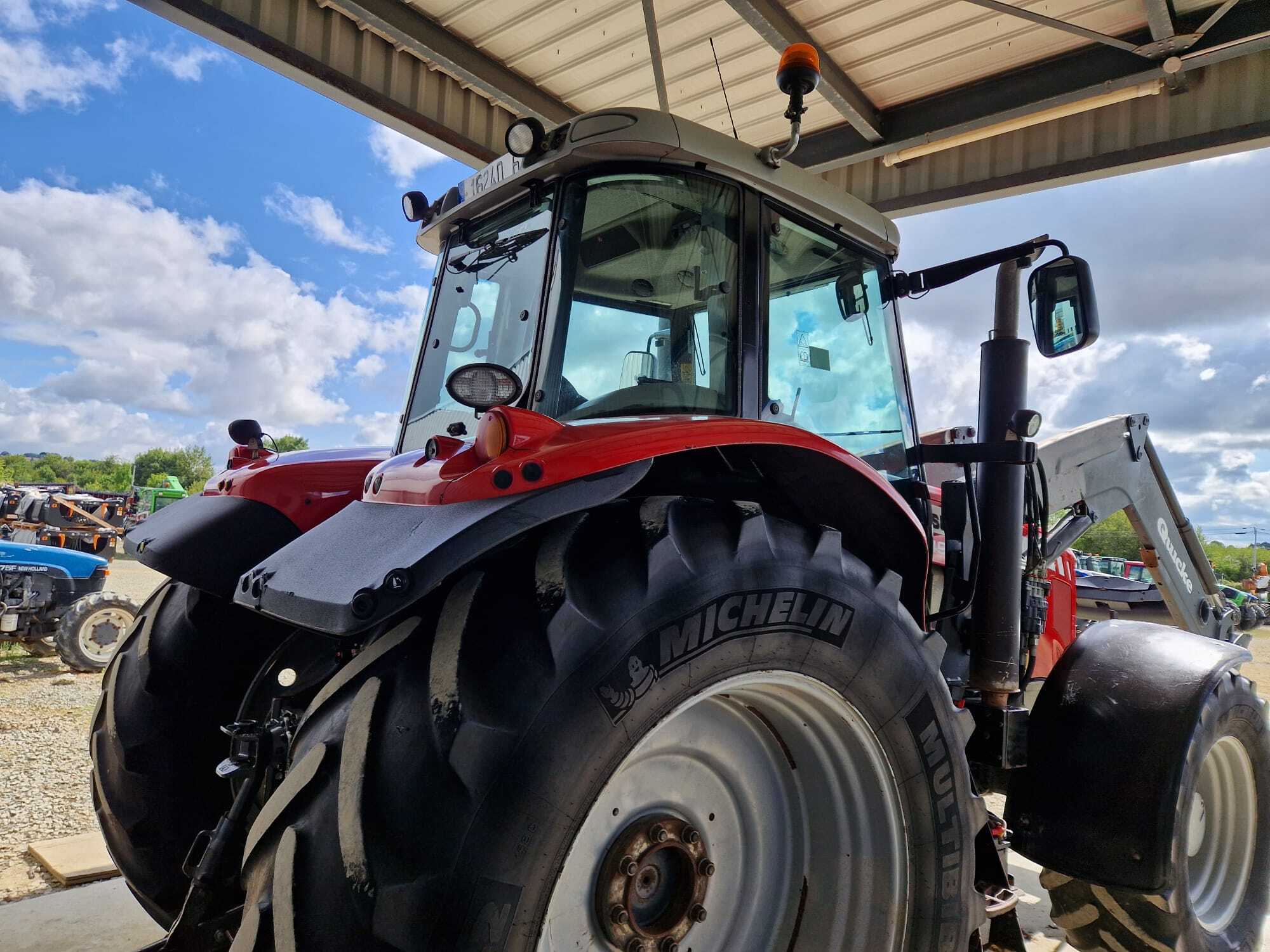 MASSEY FERGUSON 7495 DYNA VT