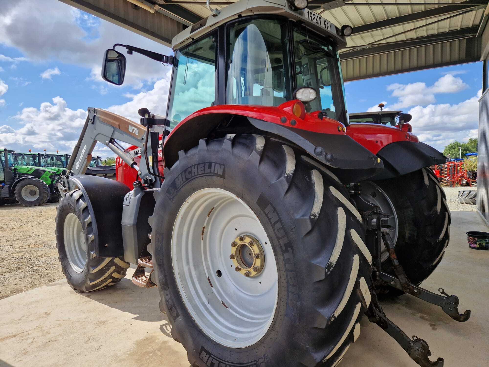 MASSEY FERGUSON 7495 DYNA VT