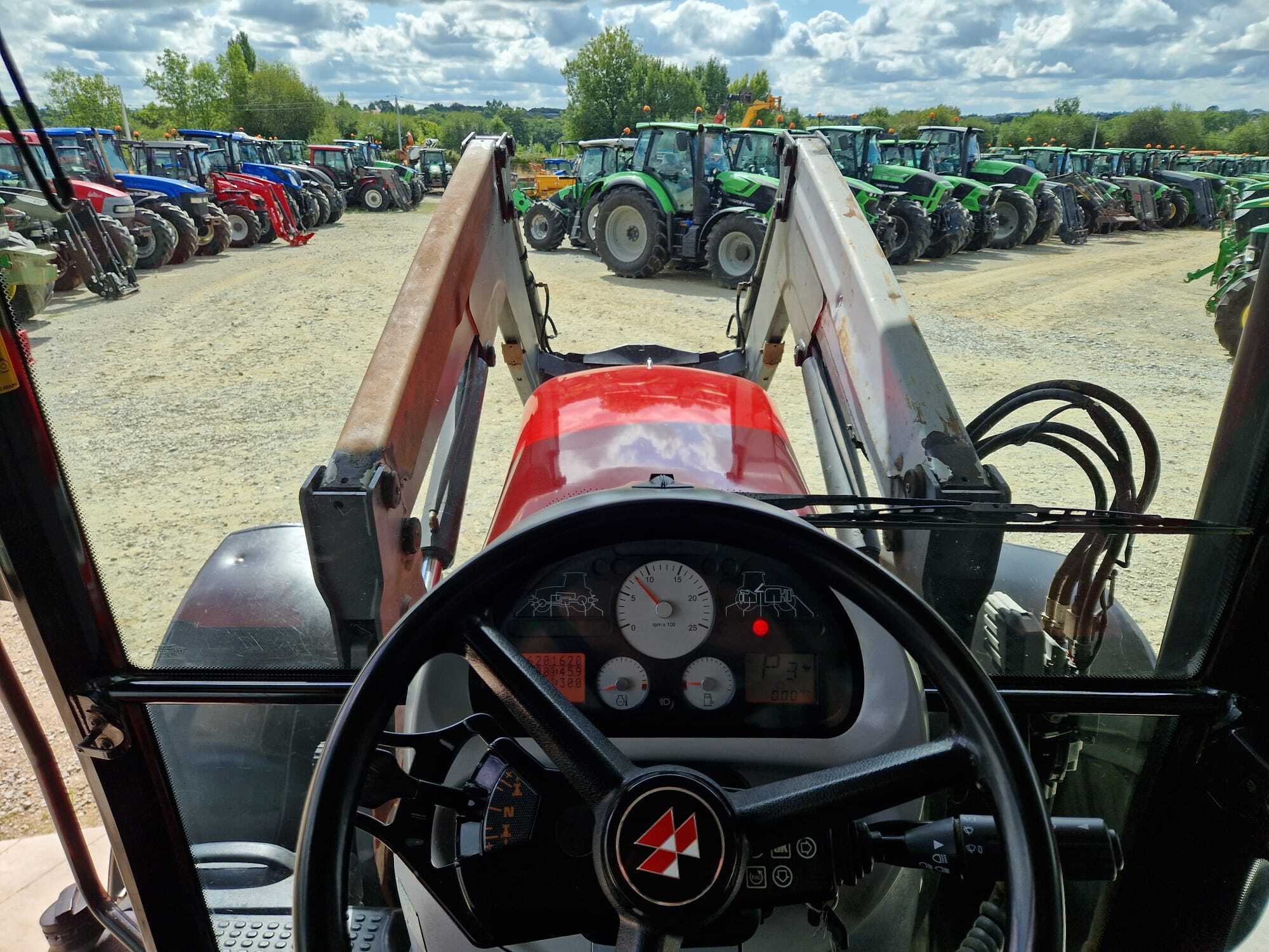 MASSEY FERGUSON 7495 DYNA VT