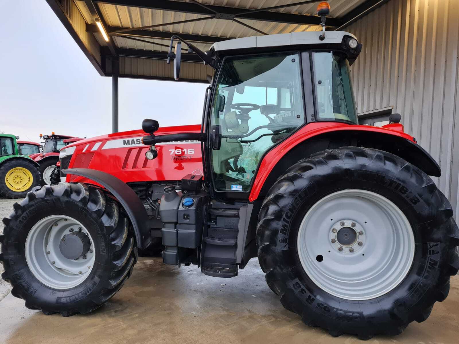 MASSEY FERGUSON 7616 DYNA VT